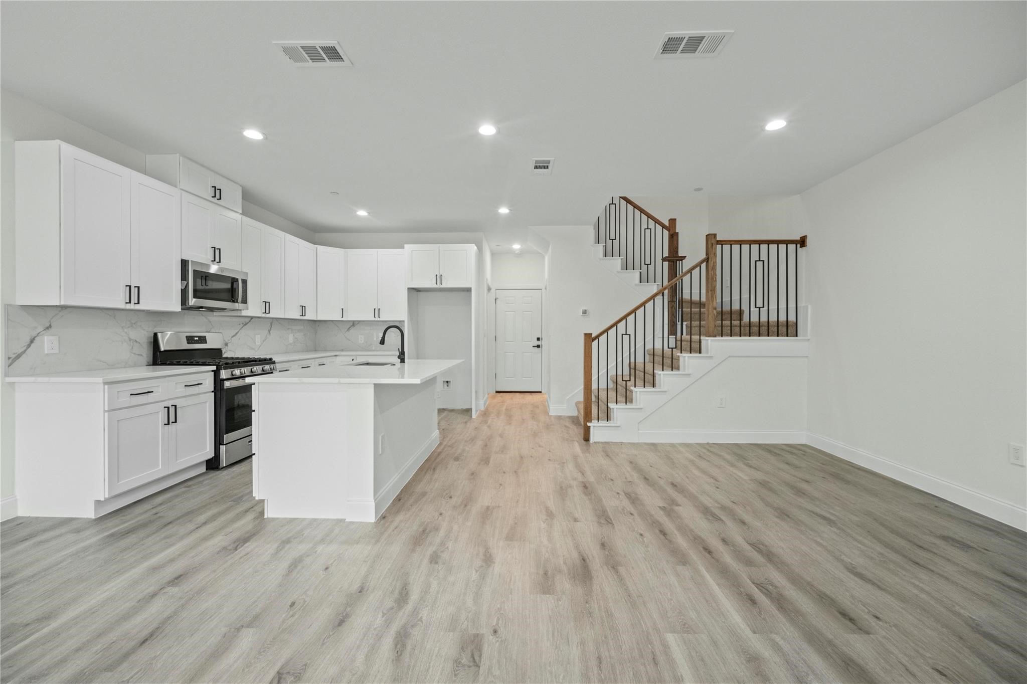 6238 Dewitt Street Sachse TX 75048
