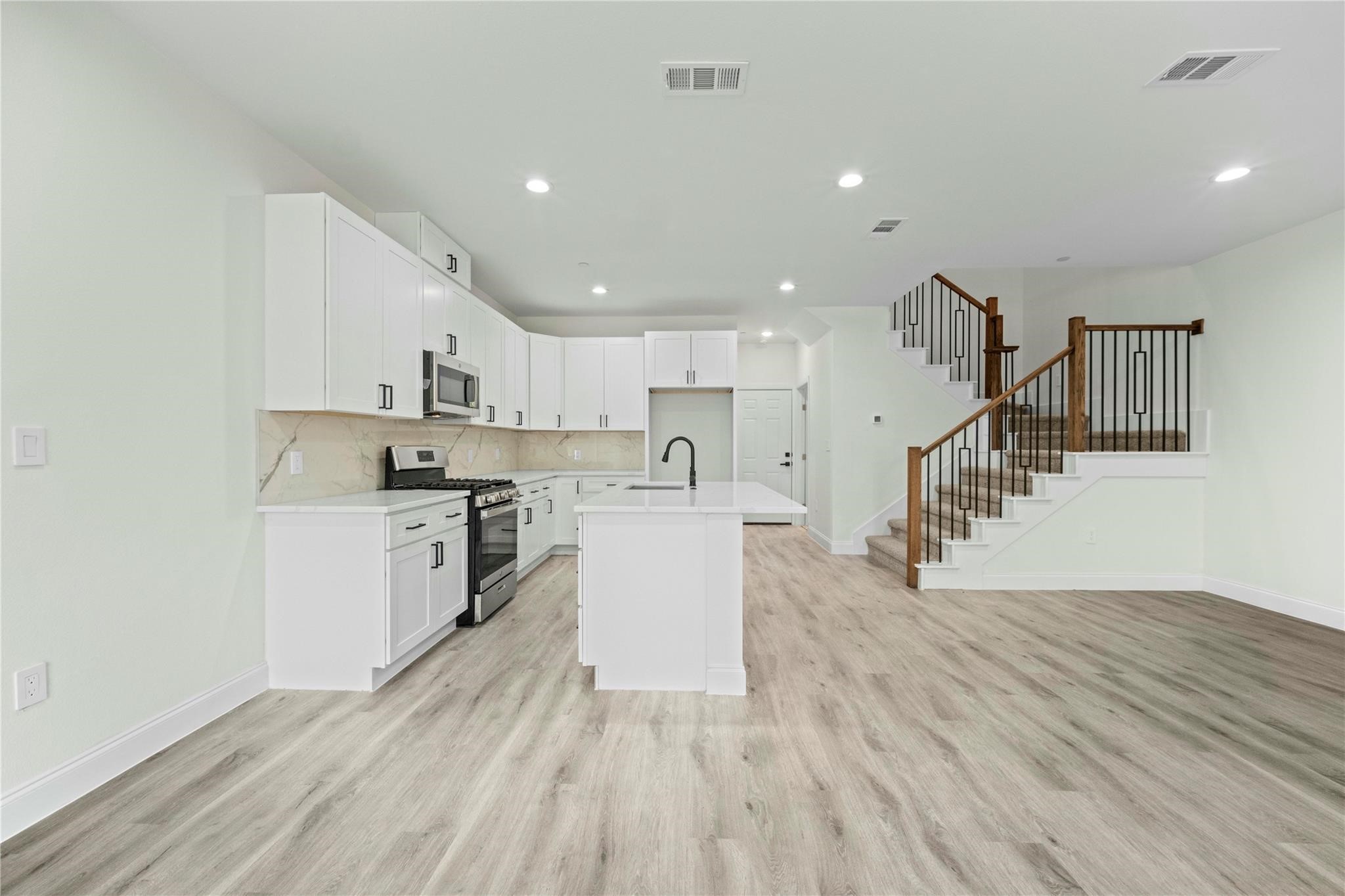 6238 Dewitt Street Sachse TX 75048