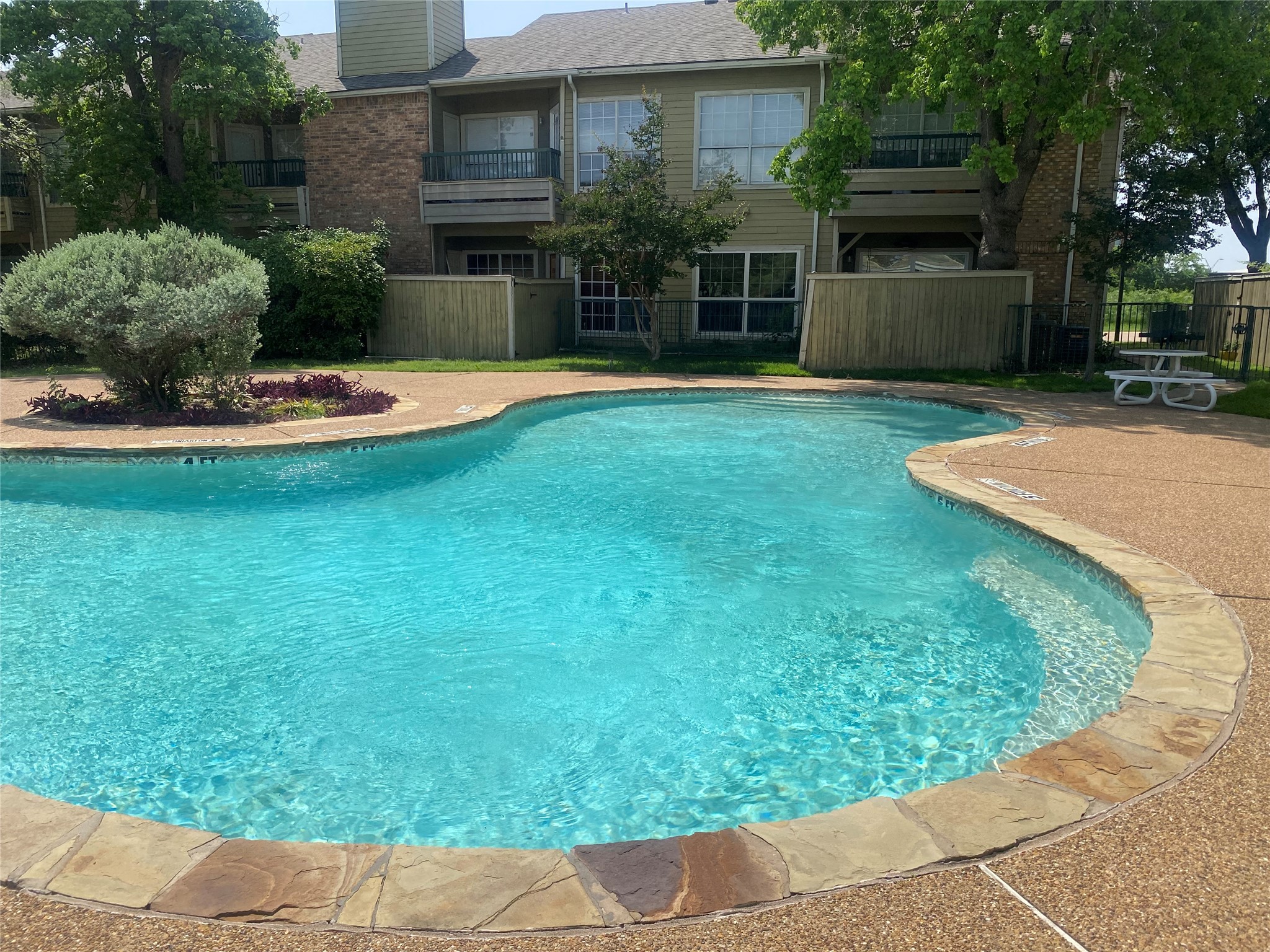 4103 Esters Road Irving TX 75038