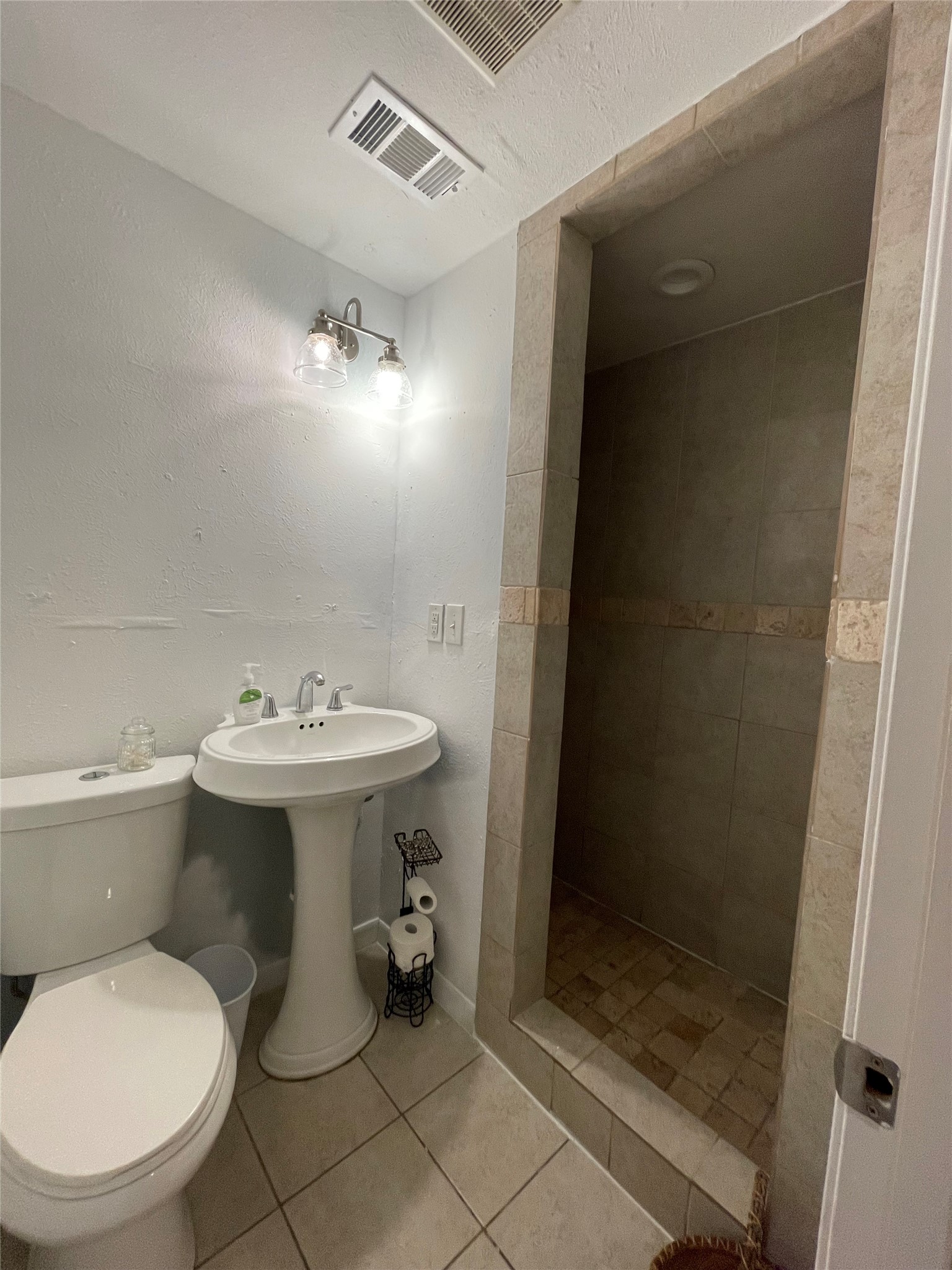 3563 South Drive Fort Worth TX 76109