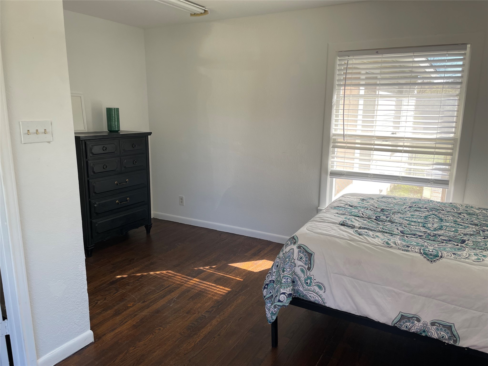 3563 South Drive Fort Worth TX 76109