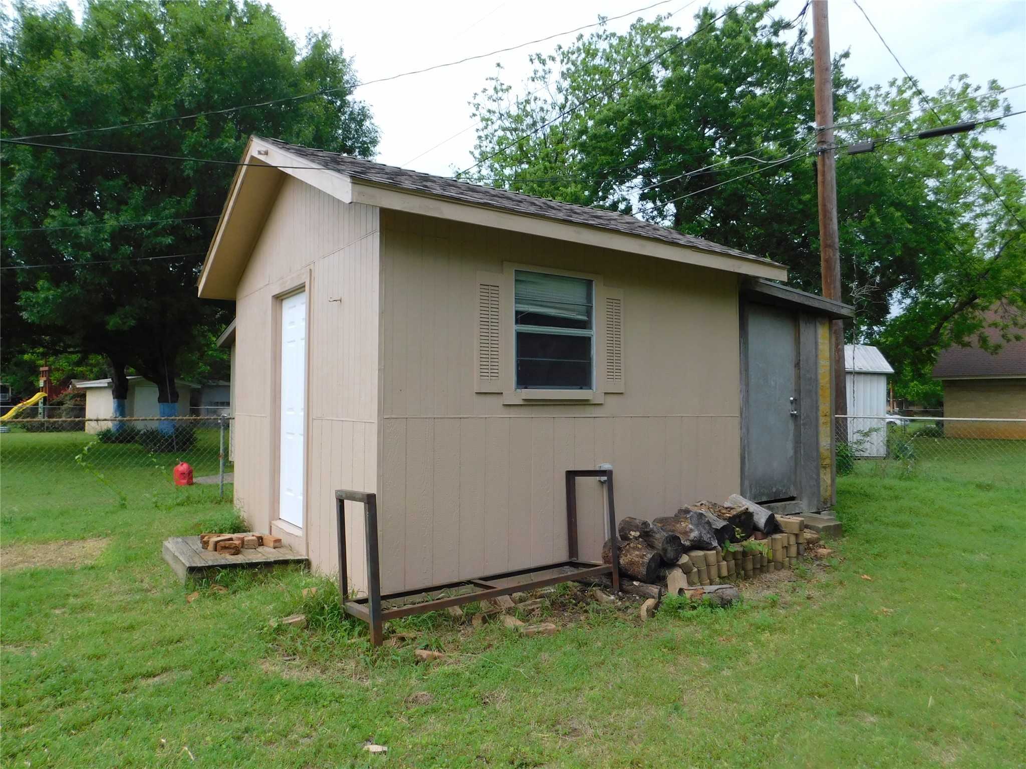 1228 Bryn Mawr Place Denton TX 76201