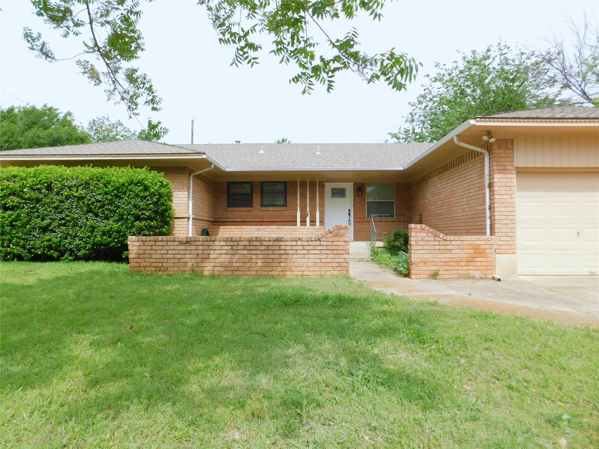 1228 Bryn Mawr Place Denton TX 76201
