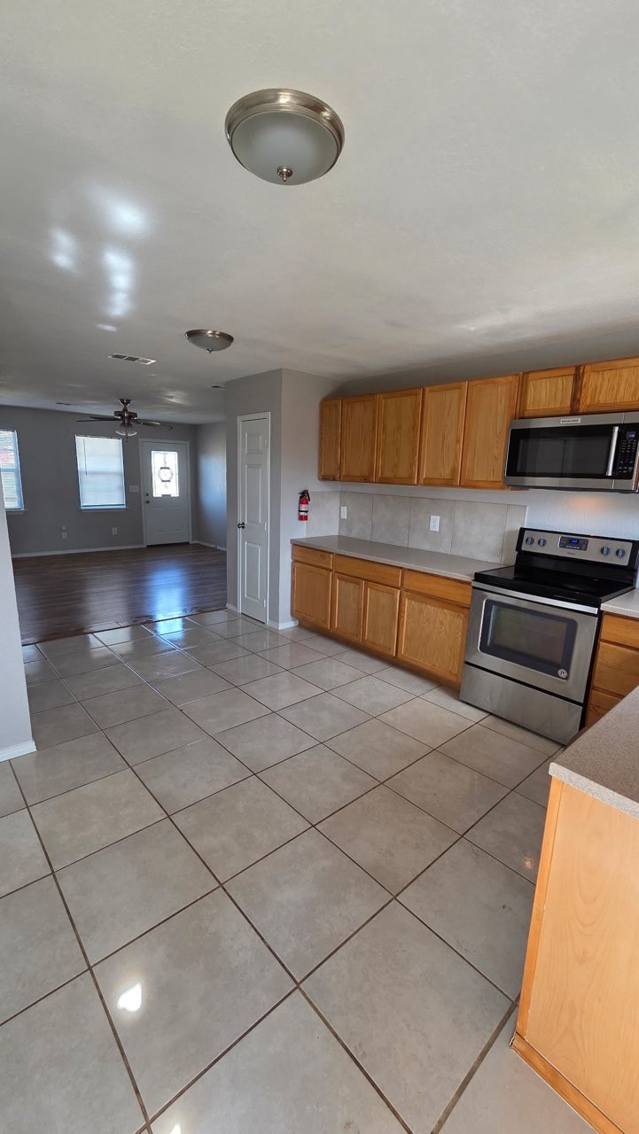 600 Pacific Street E Honey Grove TX 75446