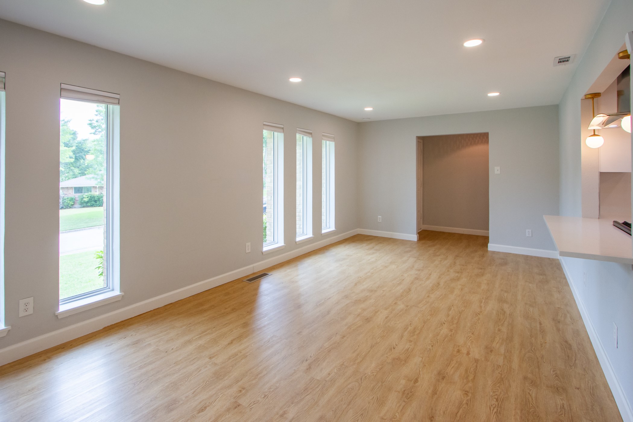 1256 Golden Trophy Drive Dallas TX 75232