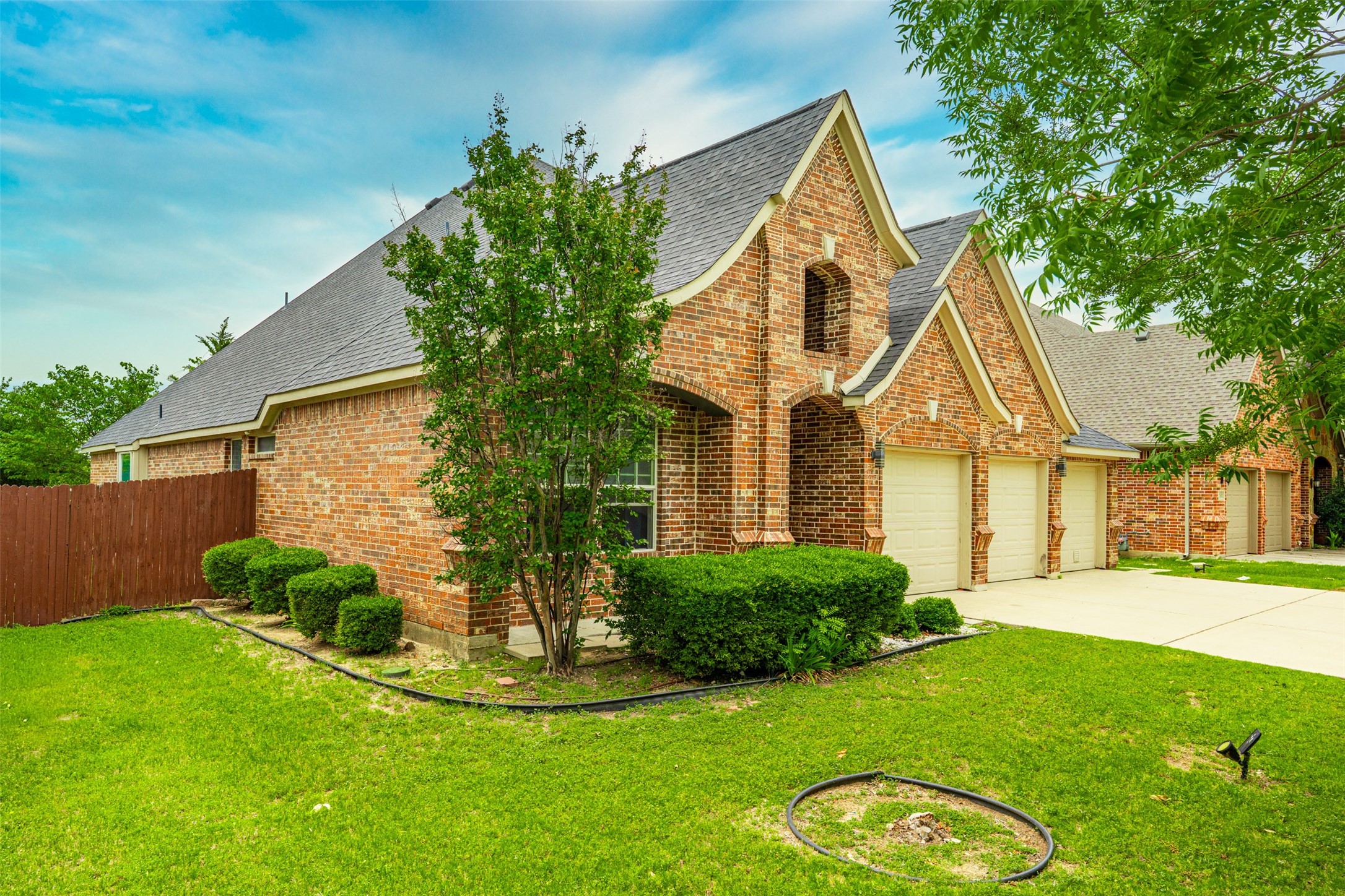 2504 Maple Stream Drive Fort Worth TX 76177