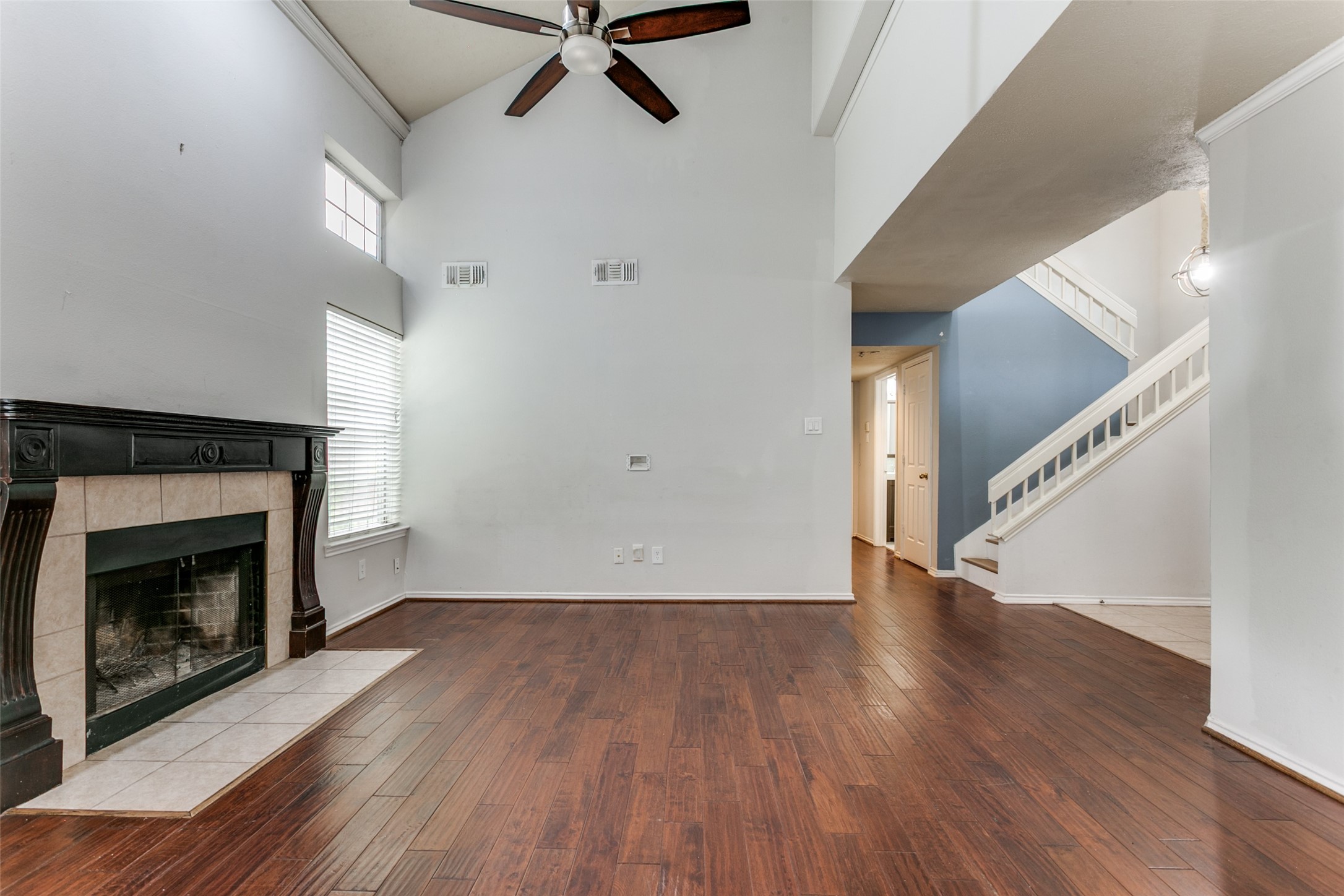 9416 Penny Lane Irving TX 75063