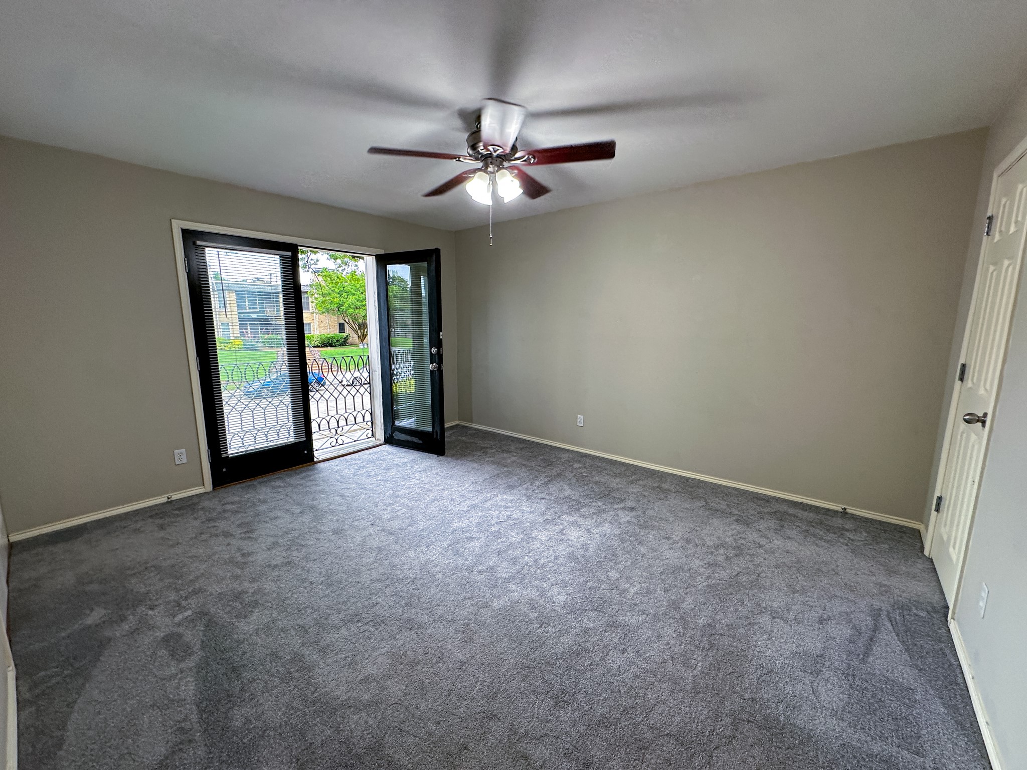 7730 Meadow Park Drive Dallas TX 75230