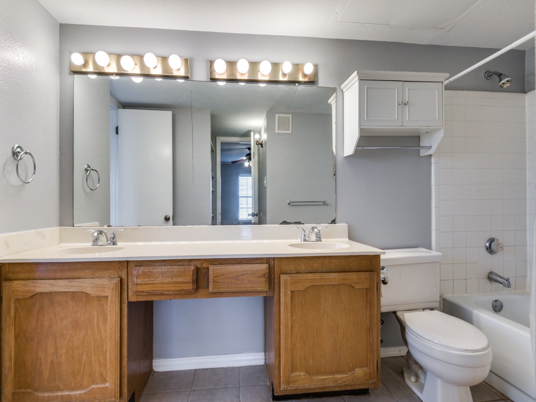 4646 Carr Street The Colony TX 75056