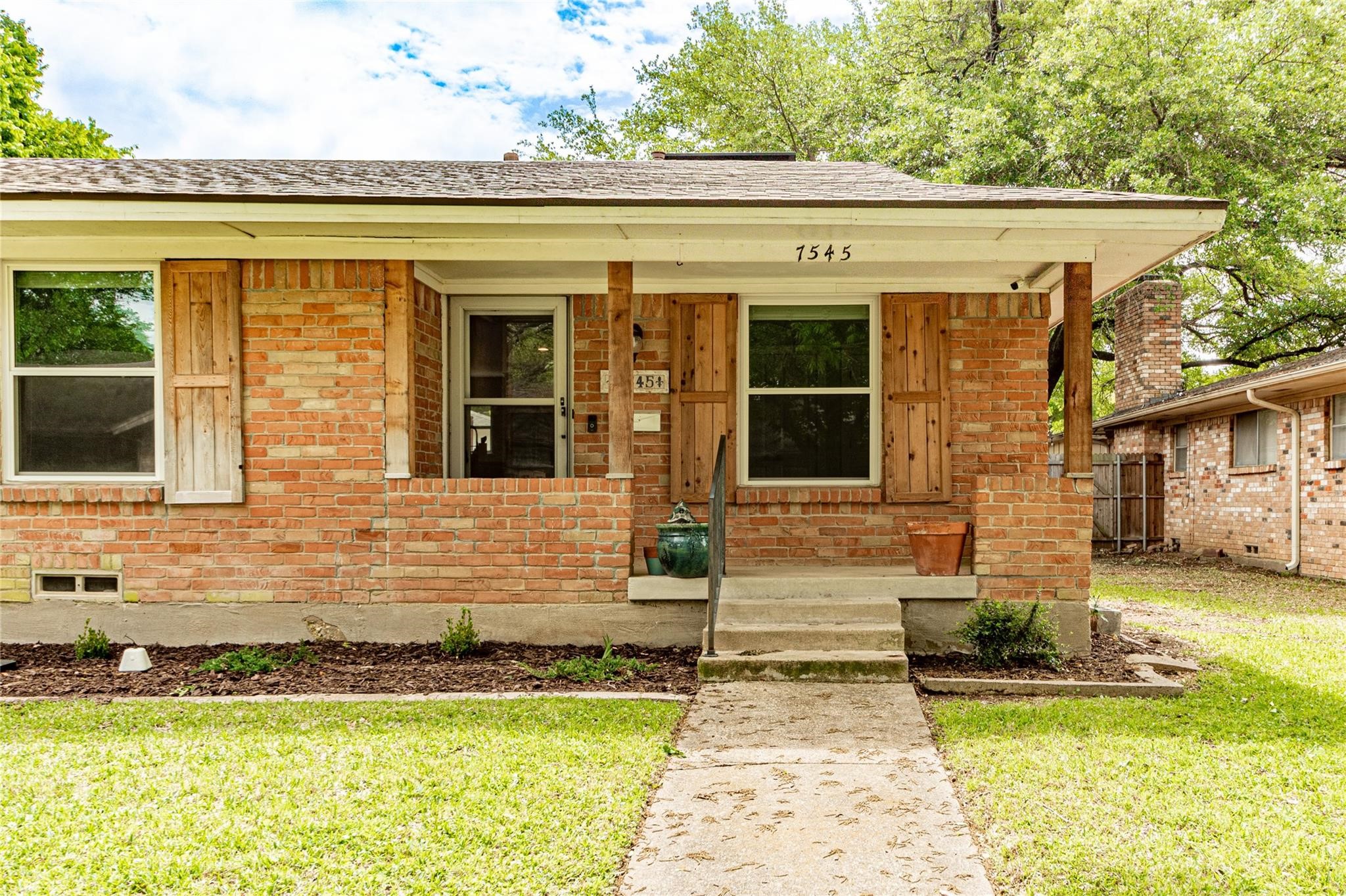 7545 Brentcove Circle Dallas TX 75214