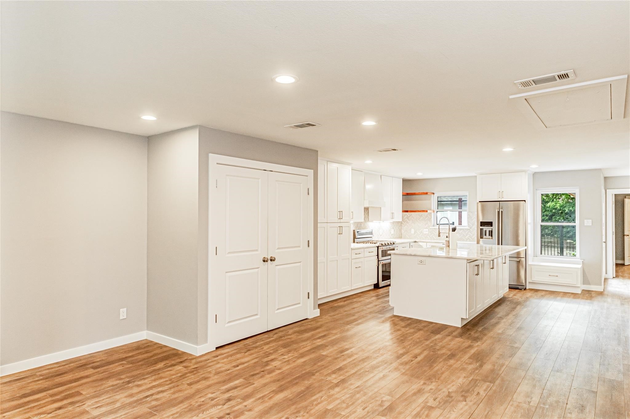 7545 Brentcove Circle Dallas TX 75214