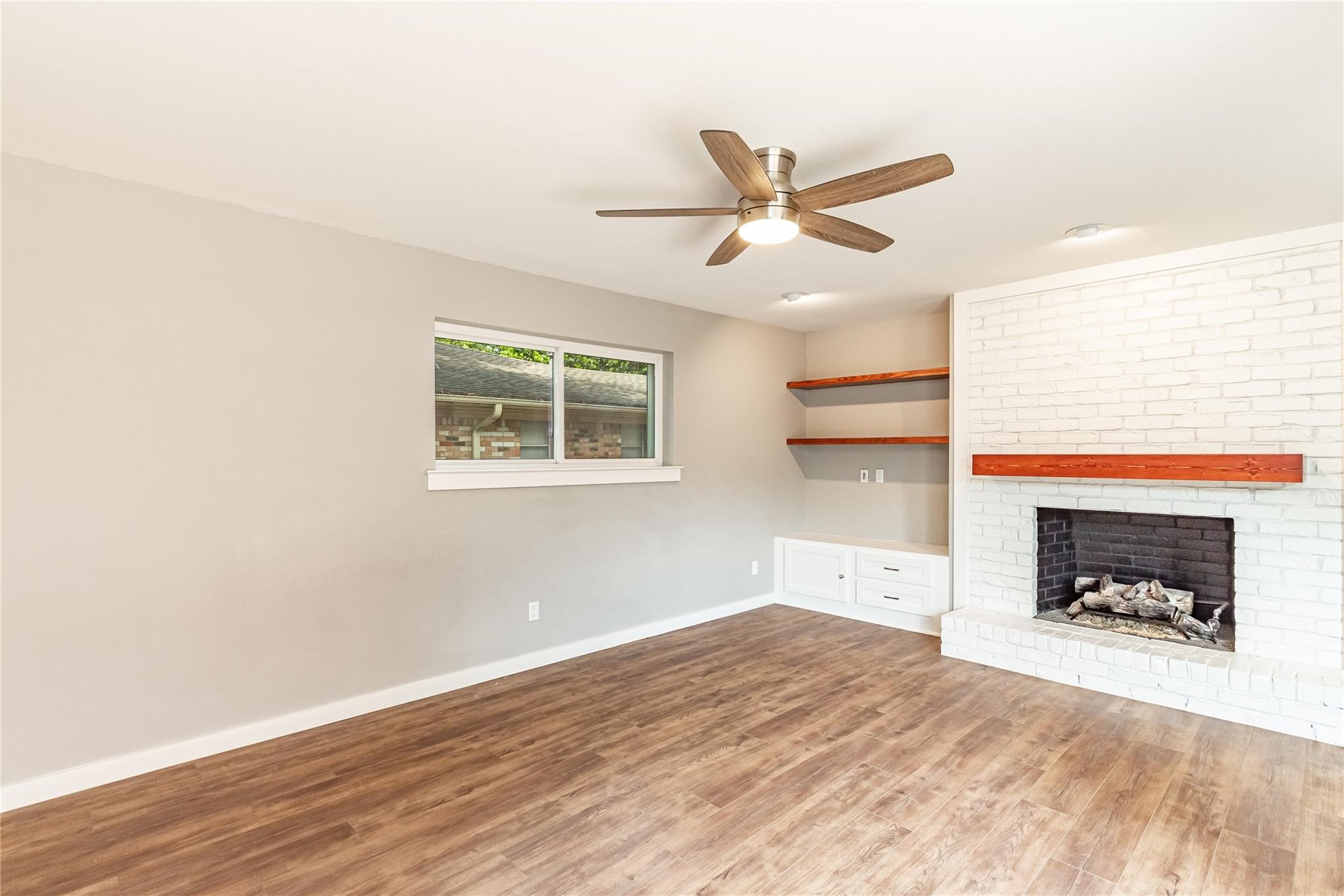 7545 Brentcove Circle Dallas TX 75214