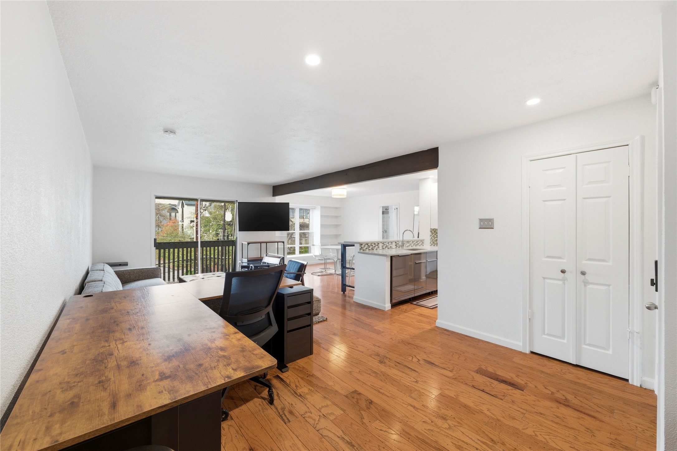4837 Cedar Springs Road Dallas TX 75219