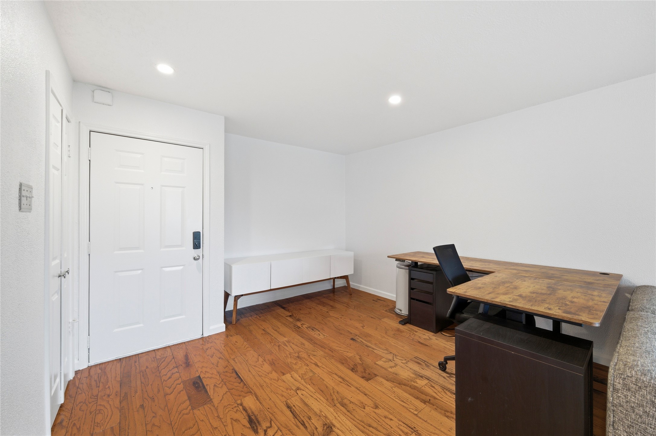 4837 Cedar Springs Road Dallas TX 75219