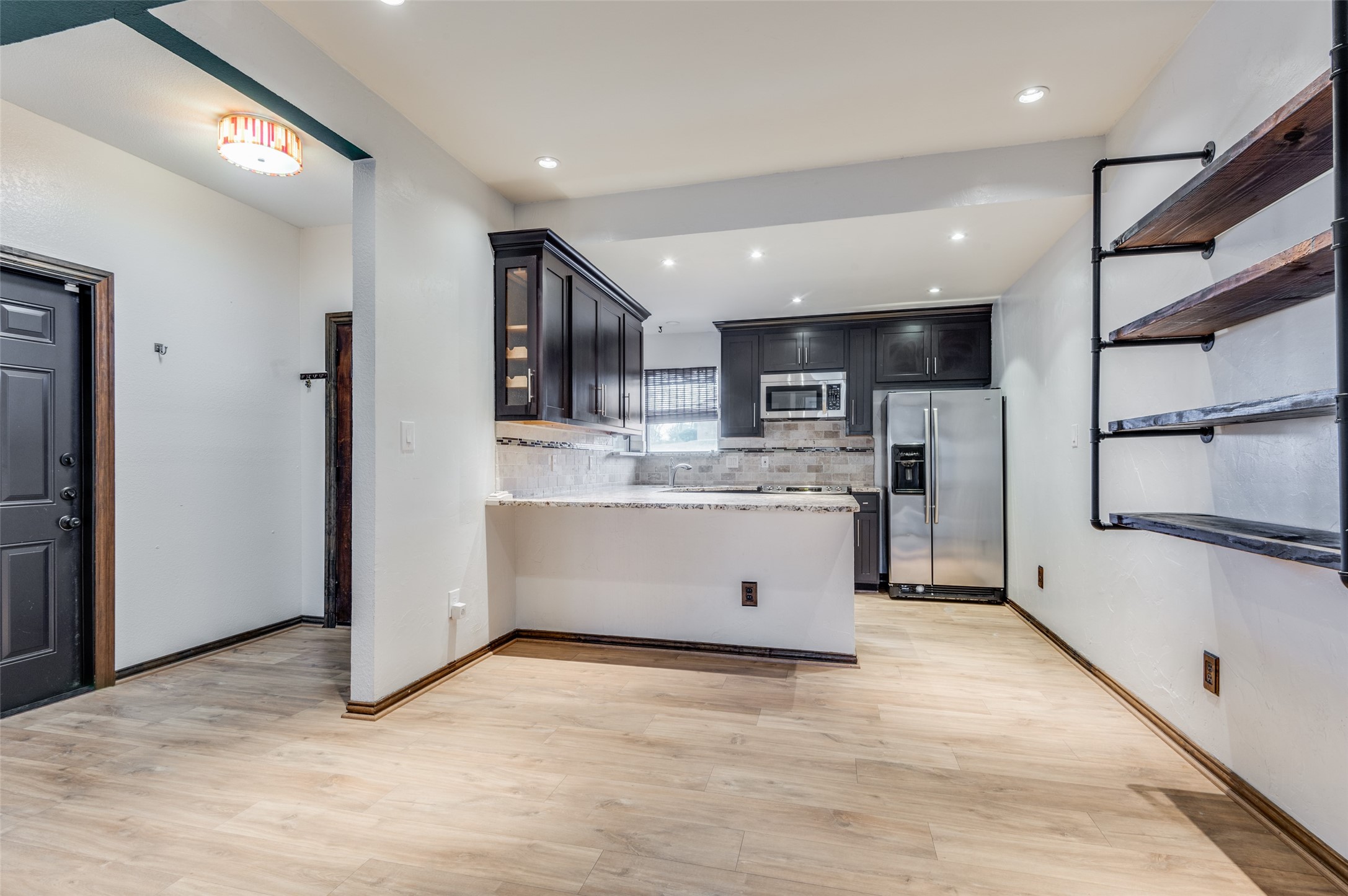 2749 Buna Drive Dallas TX 75211