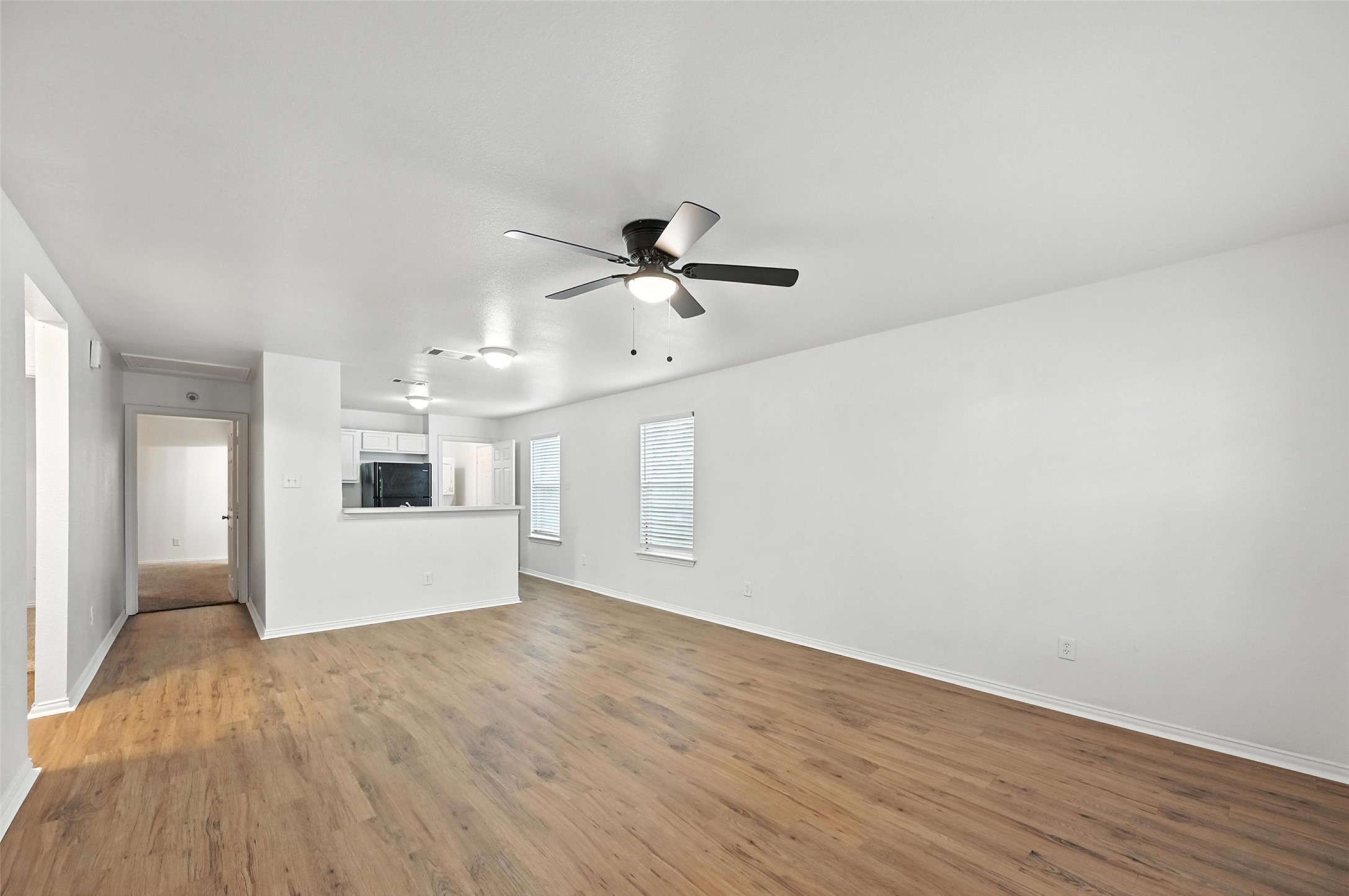 1713 Manor Garden Greenville TX 75401