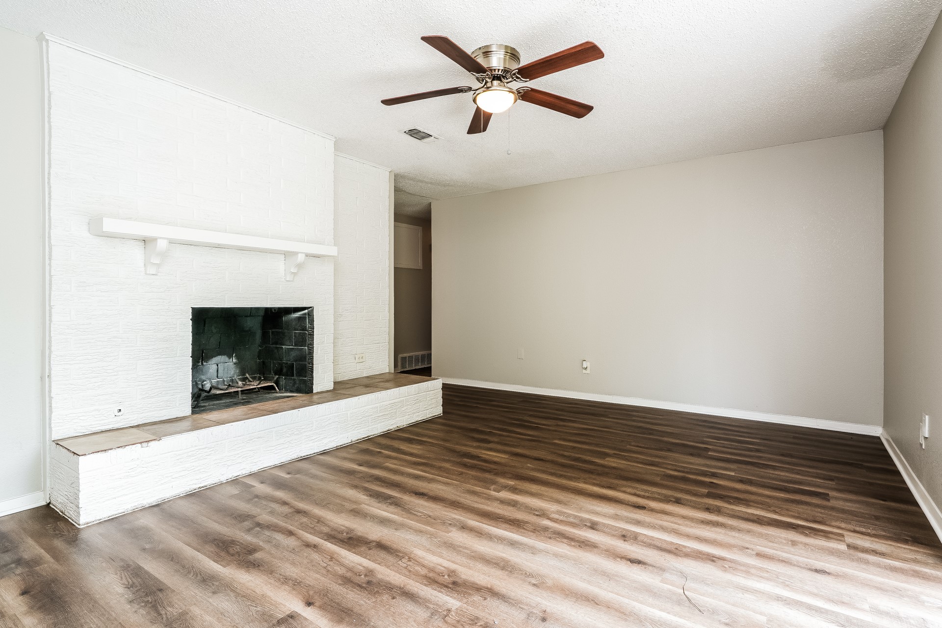 1504 Terrace Street Arlington TX 76012