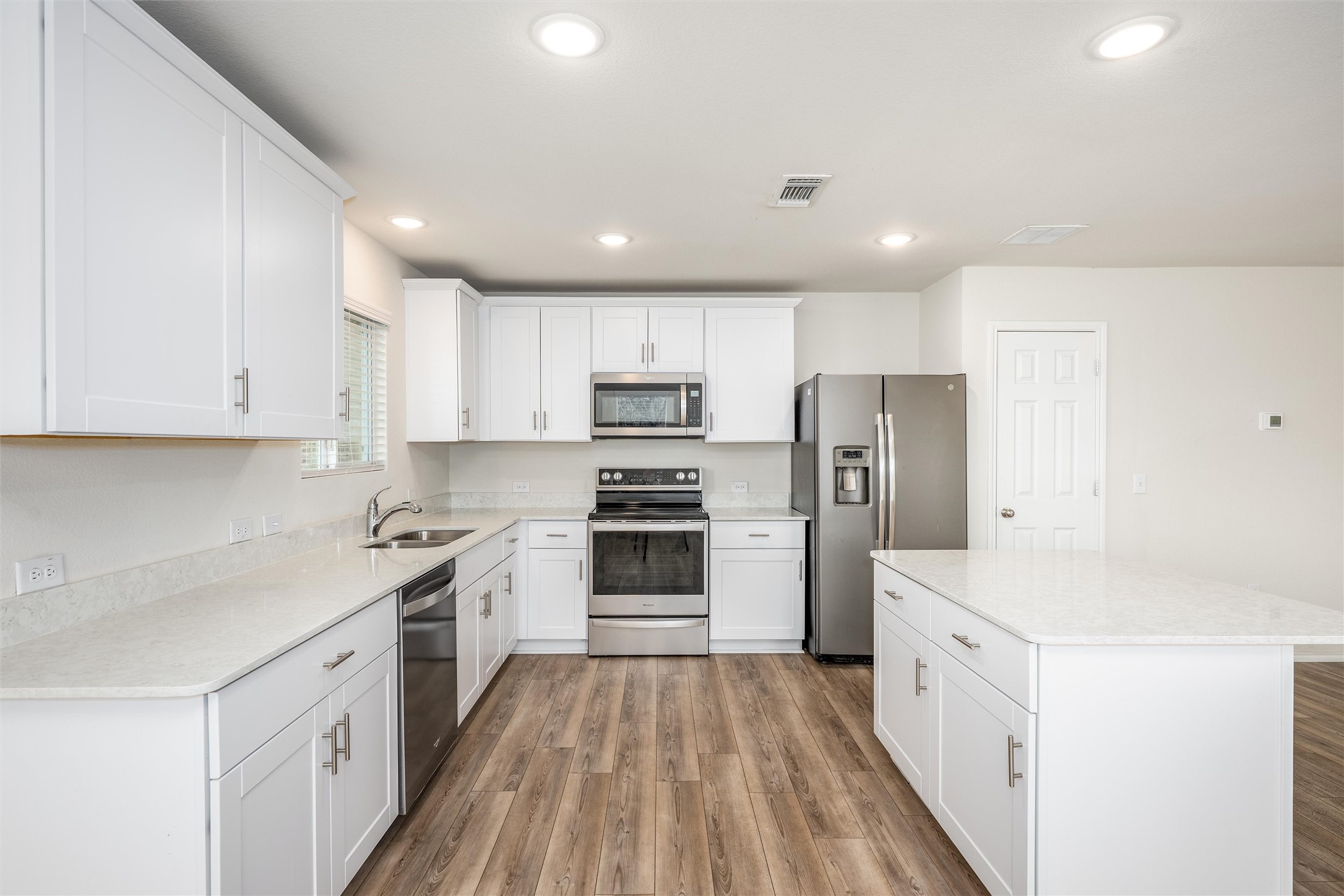 321 Glenwick Lane Van Alstyne TX 75495
