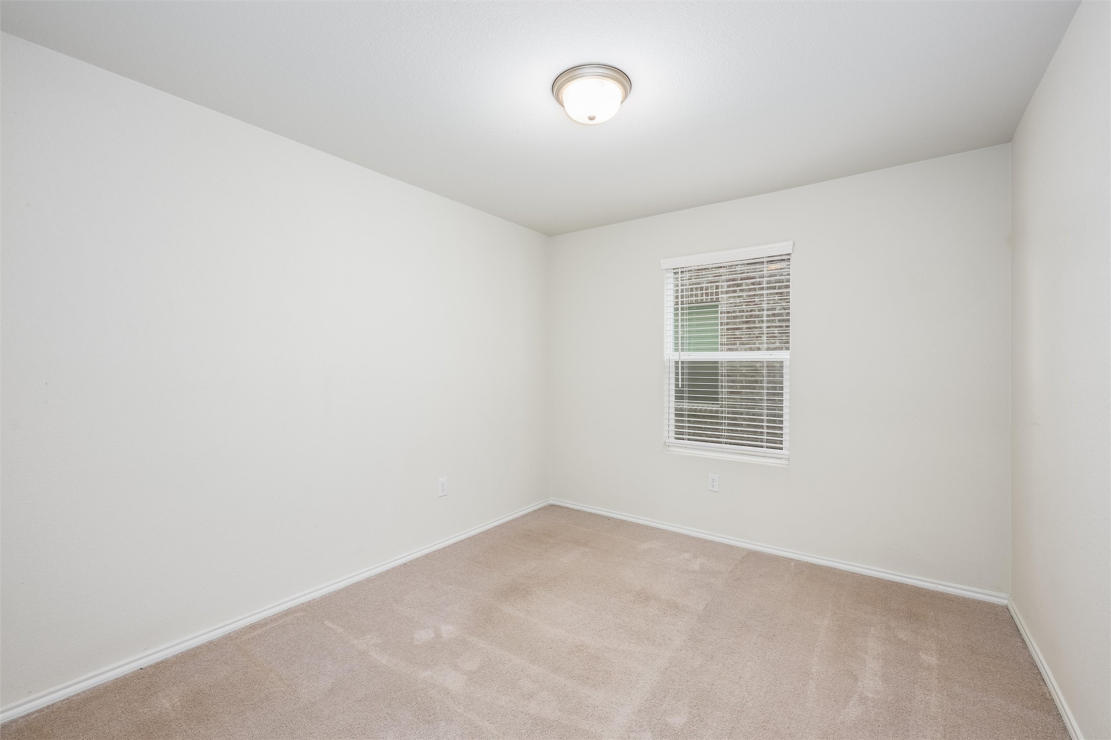 321 Glenwick Lane Van Alstyne TX 75495