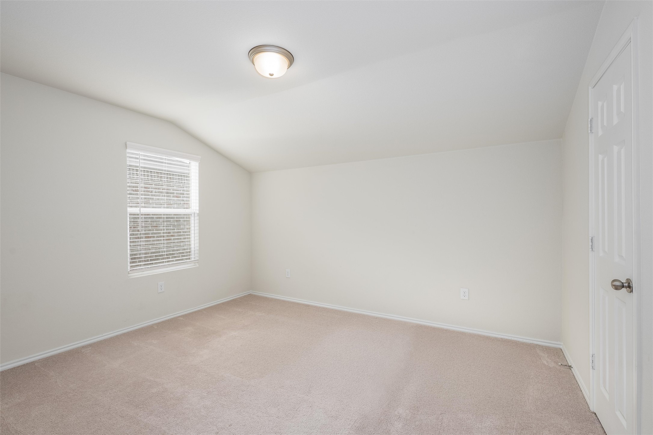 321 Glenwick Lane Van Alstyne TX 75495