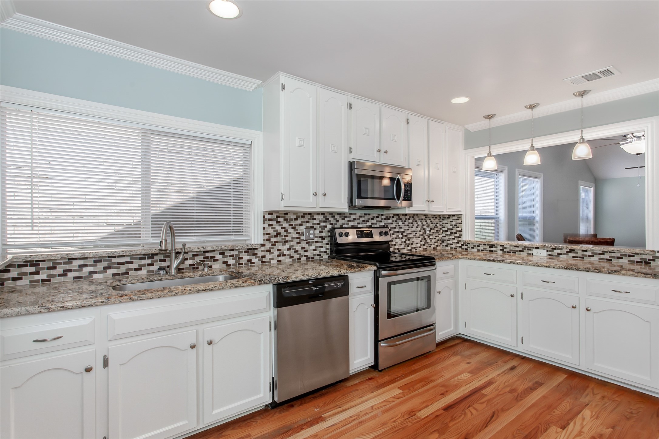 4139 Rosser Square Dallas TX 75244