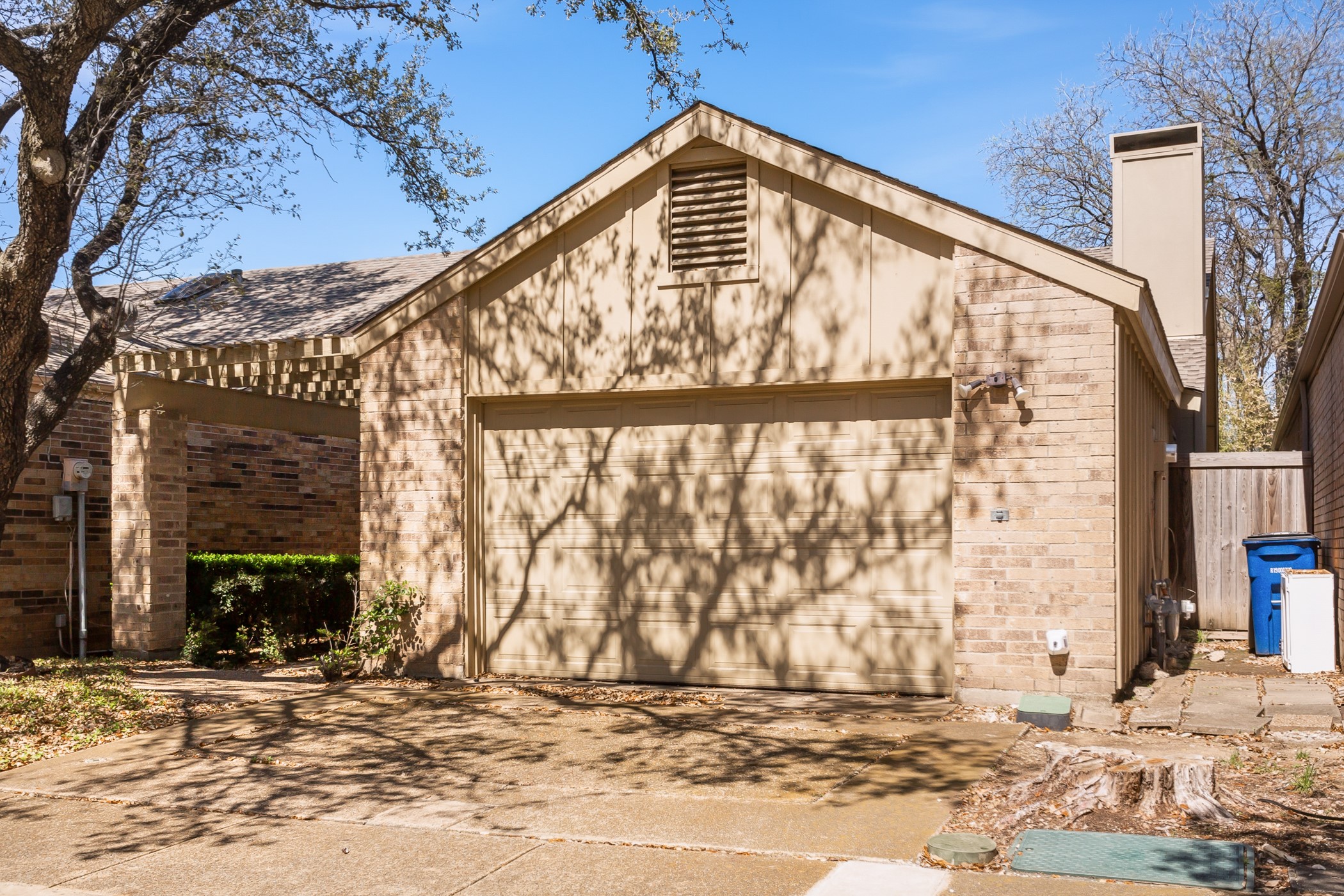 4139 Rosser Square Dallas TX 75244