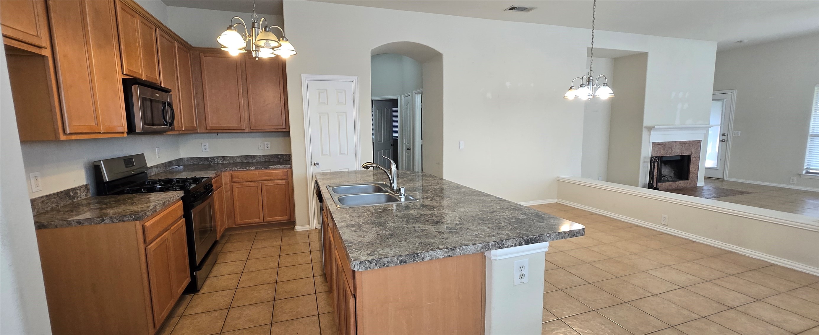 2121 Kingsdale Court Mckinney TX 75071