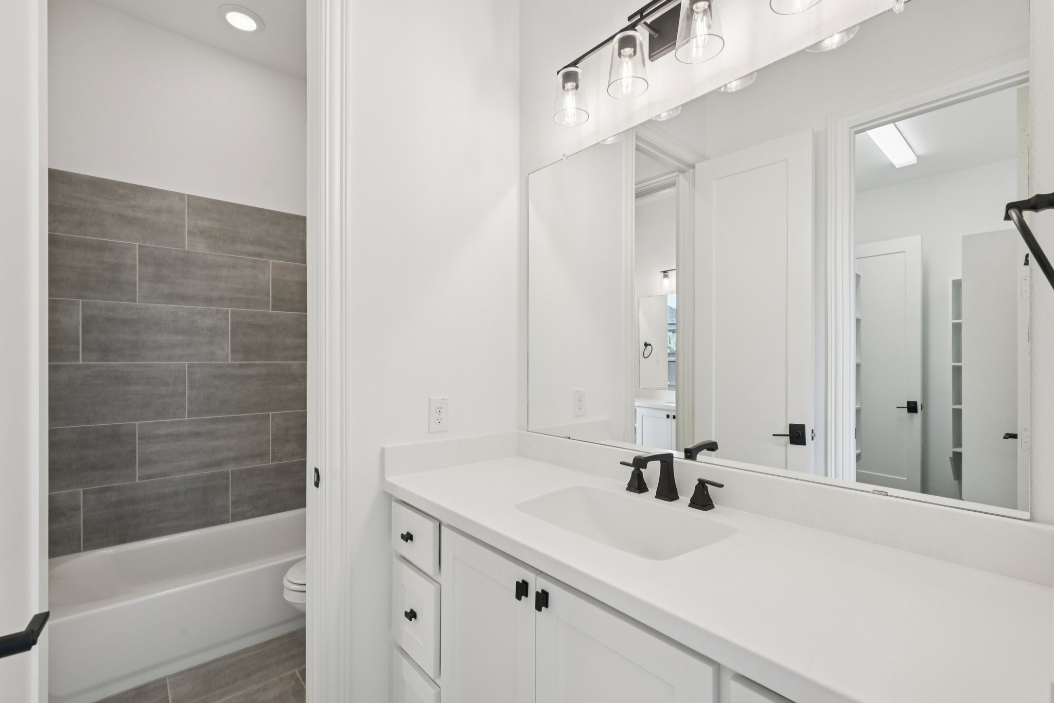 1732 Dame Lori Lane Carrollton TX 75010