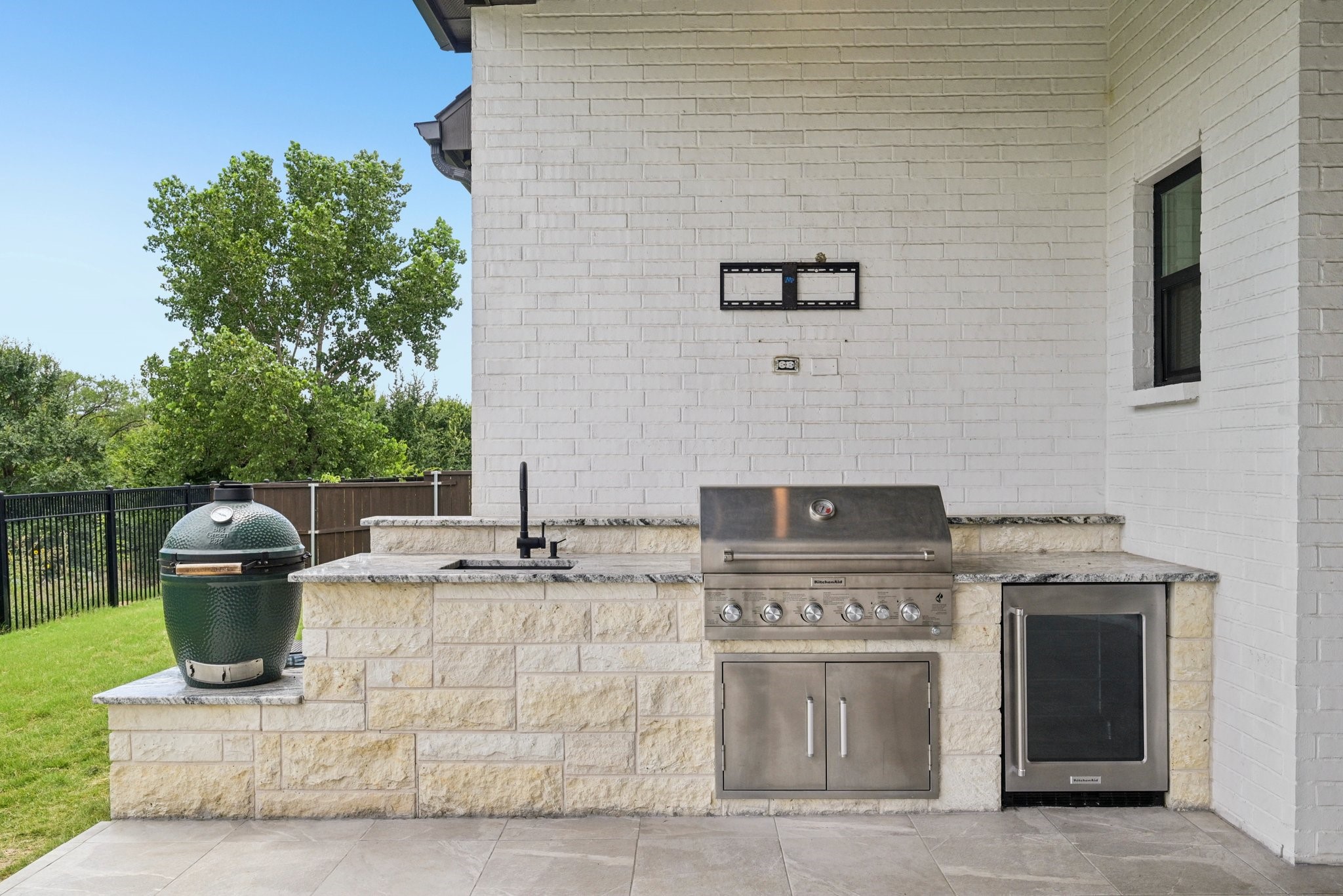 1732 Dame Lori Lane Carrollton TX 75010