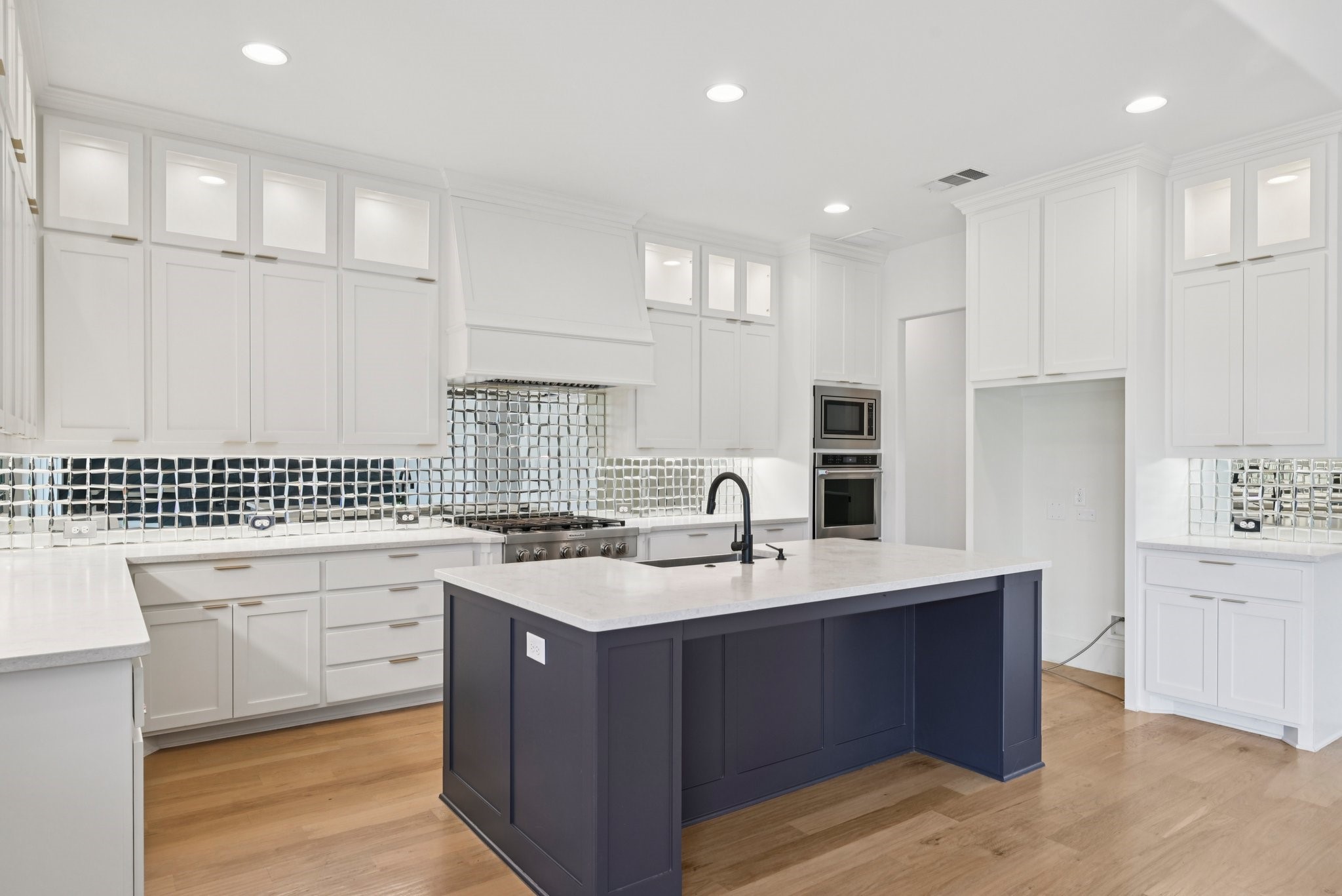1732 Dame Lori Lane Carrollton TX 75010