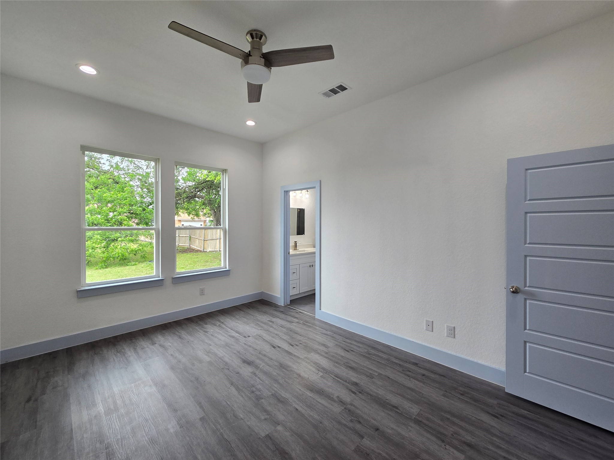 3202 Noor Street Dallas TX 75233
