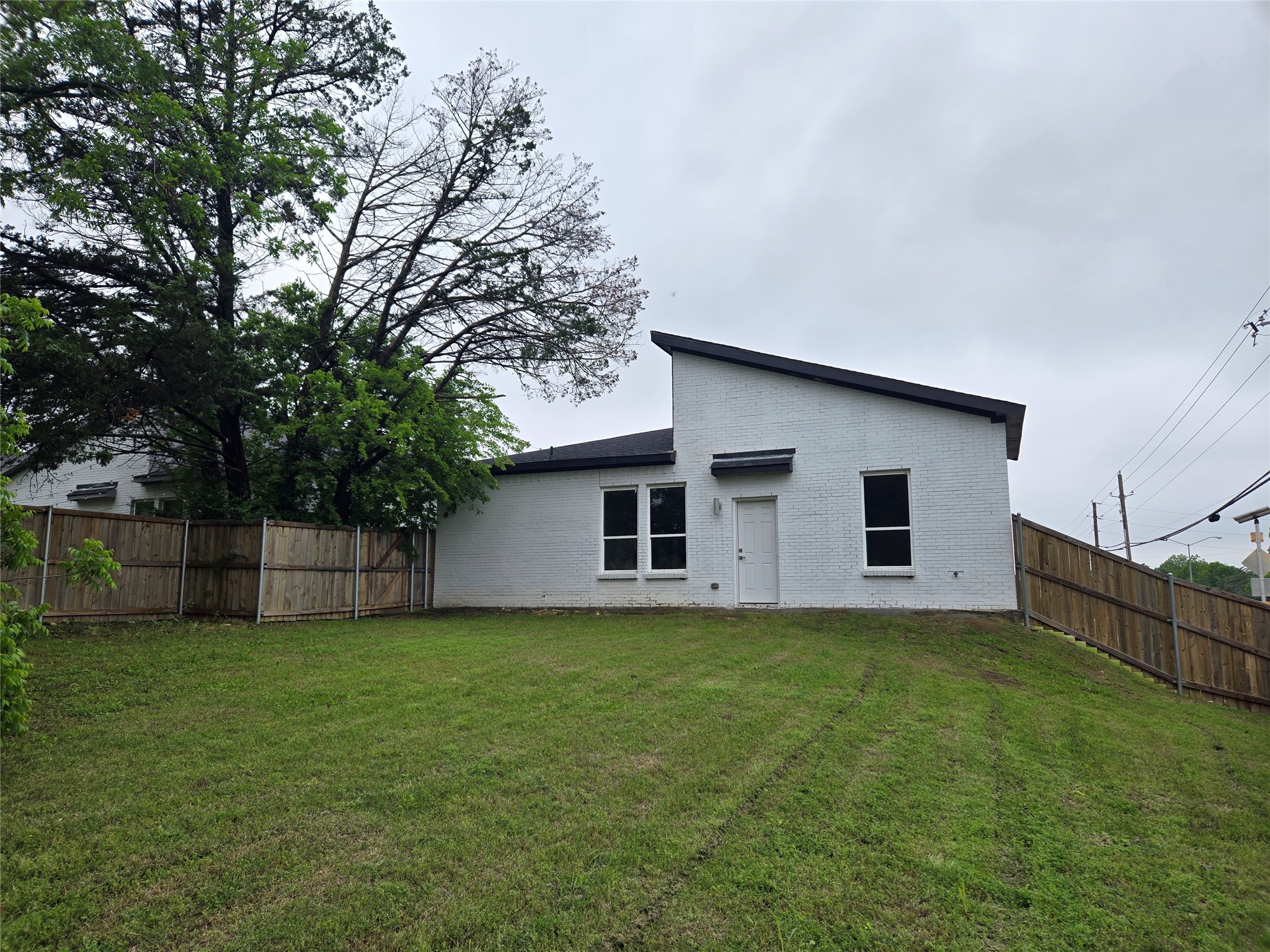 3202 Noor Street Dallas TX 75233