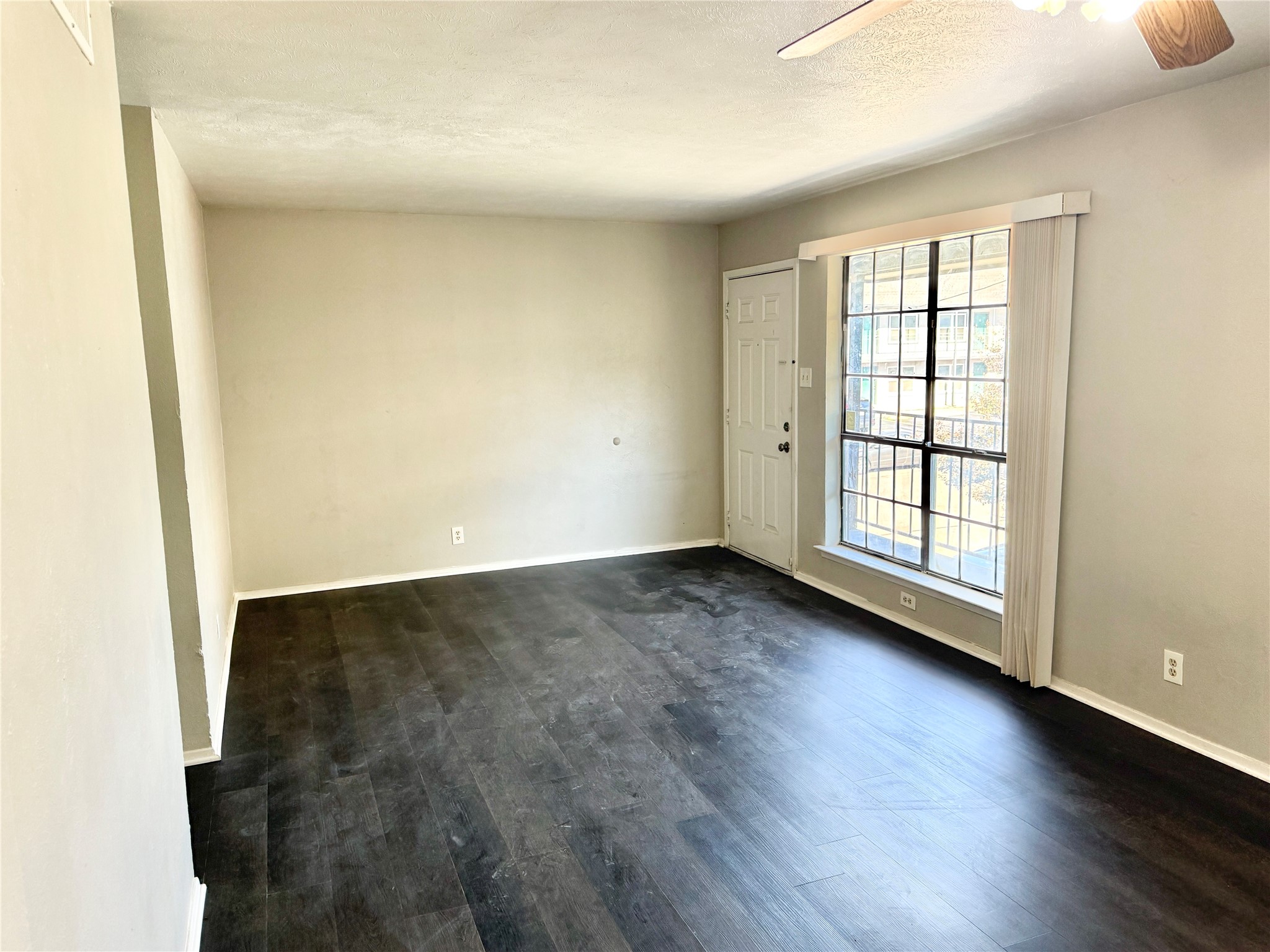 2221 Stella Street Denton TX 76201