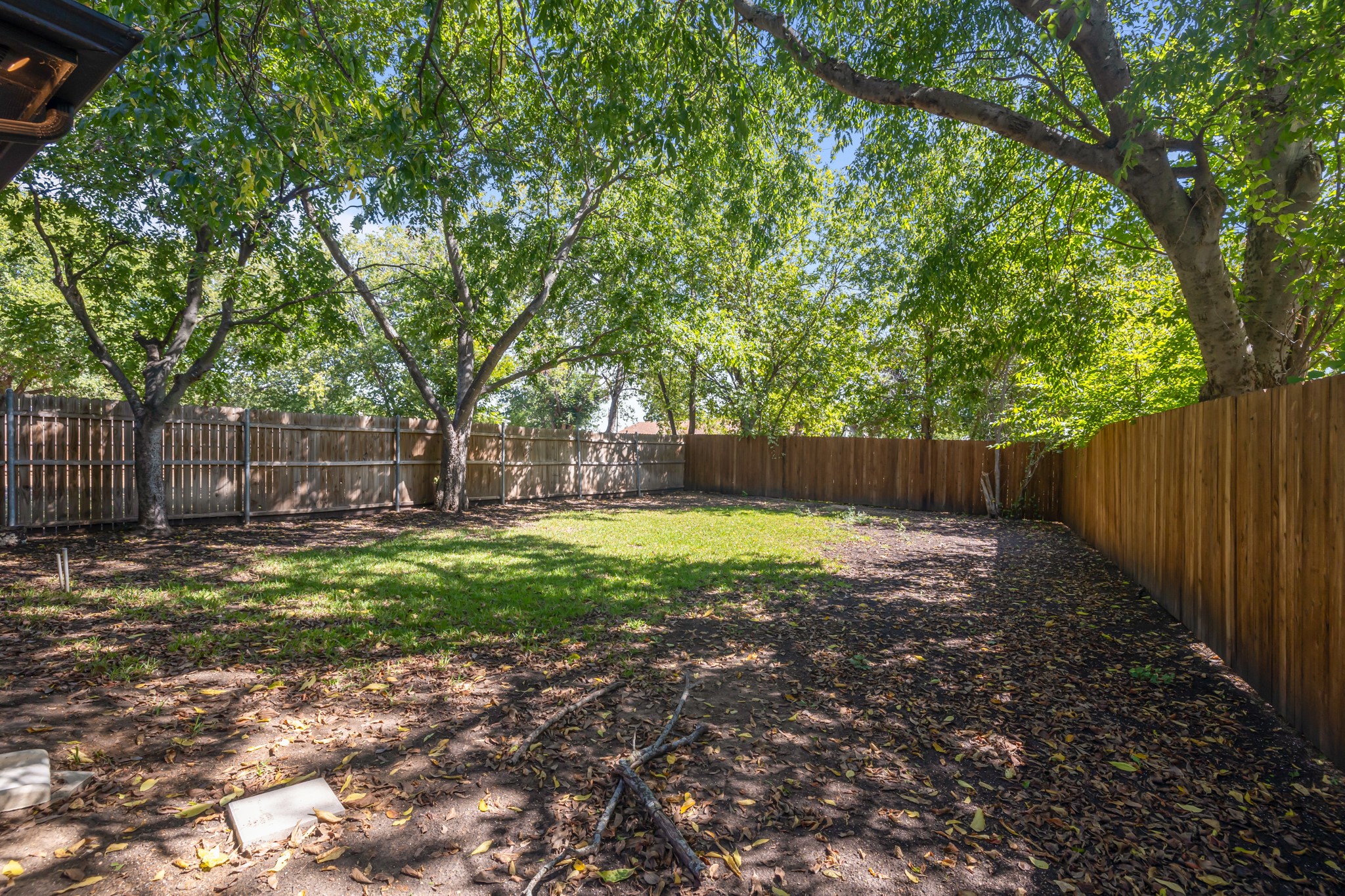 400 Leuty Street Justin TX 76247