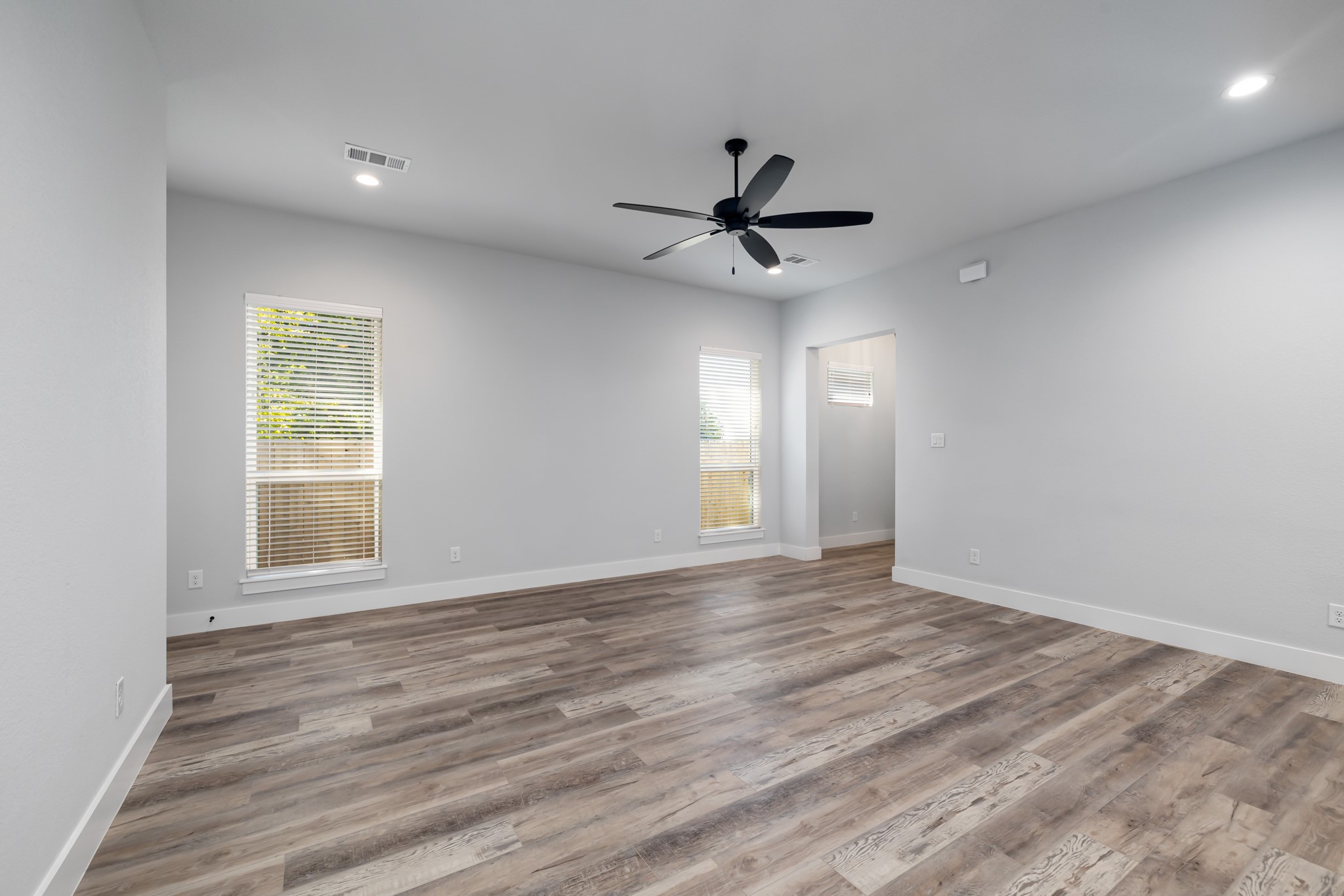 400 Leuty Street Justin TX 76247