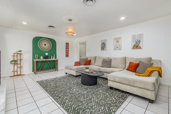 2404 Crestview Circle Irving TX 75062