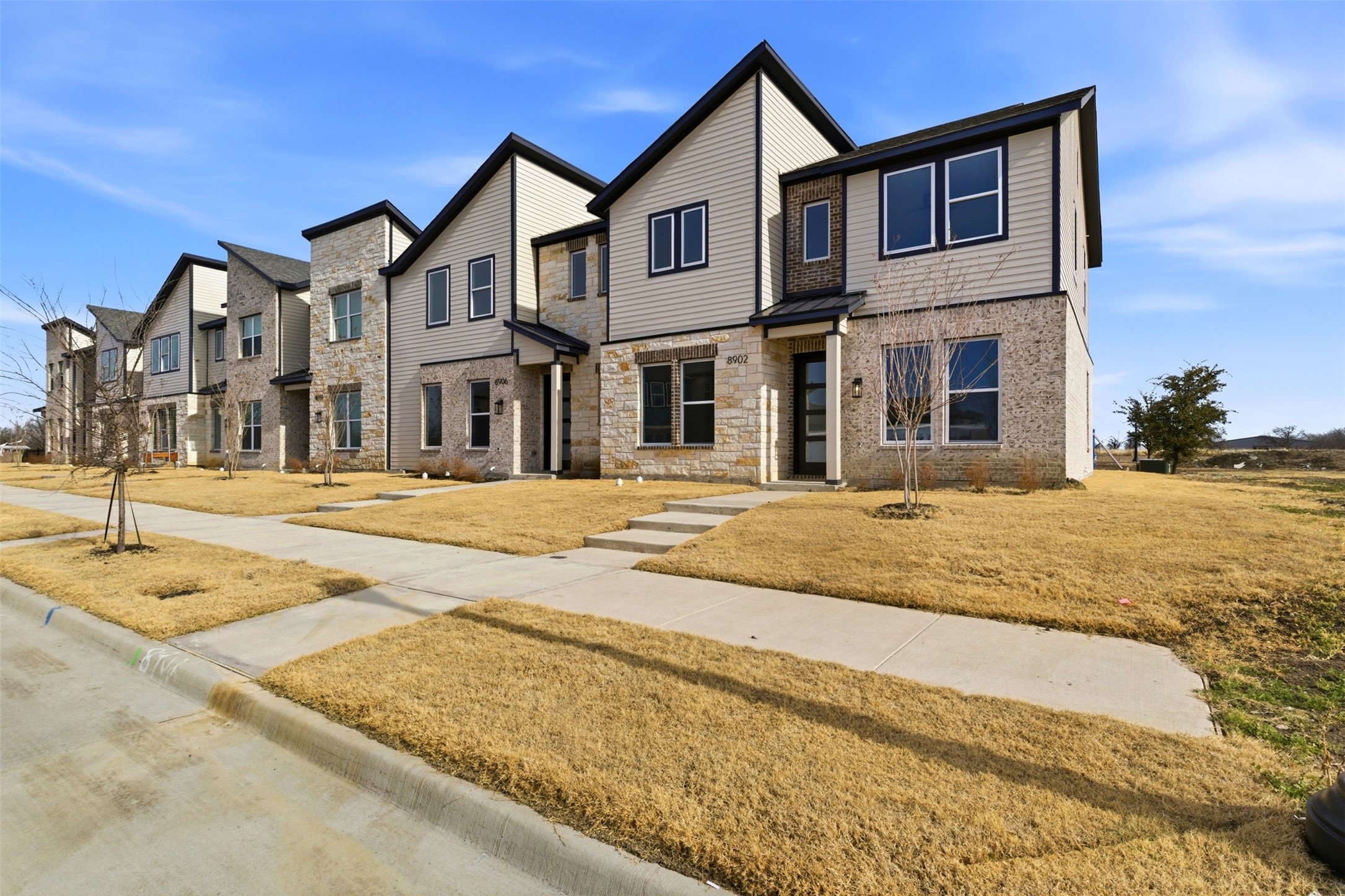 8902 Lowell Street Rowlett TX 75089