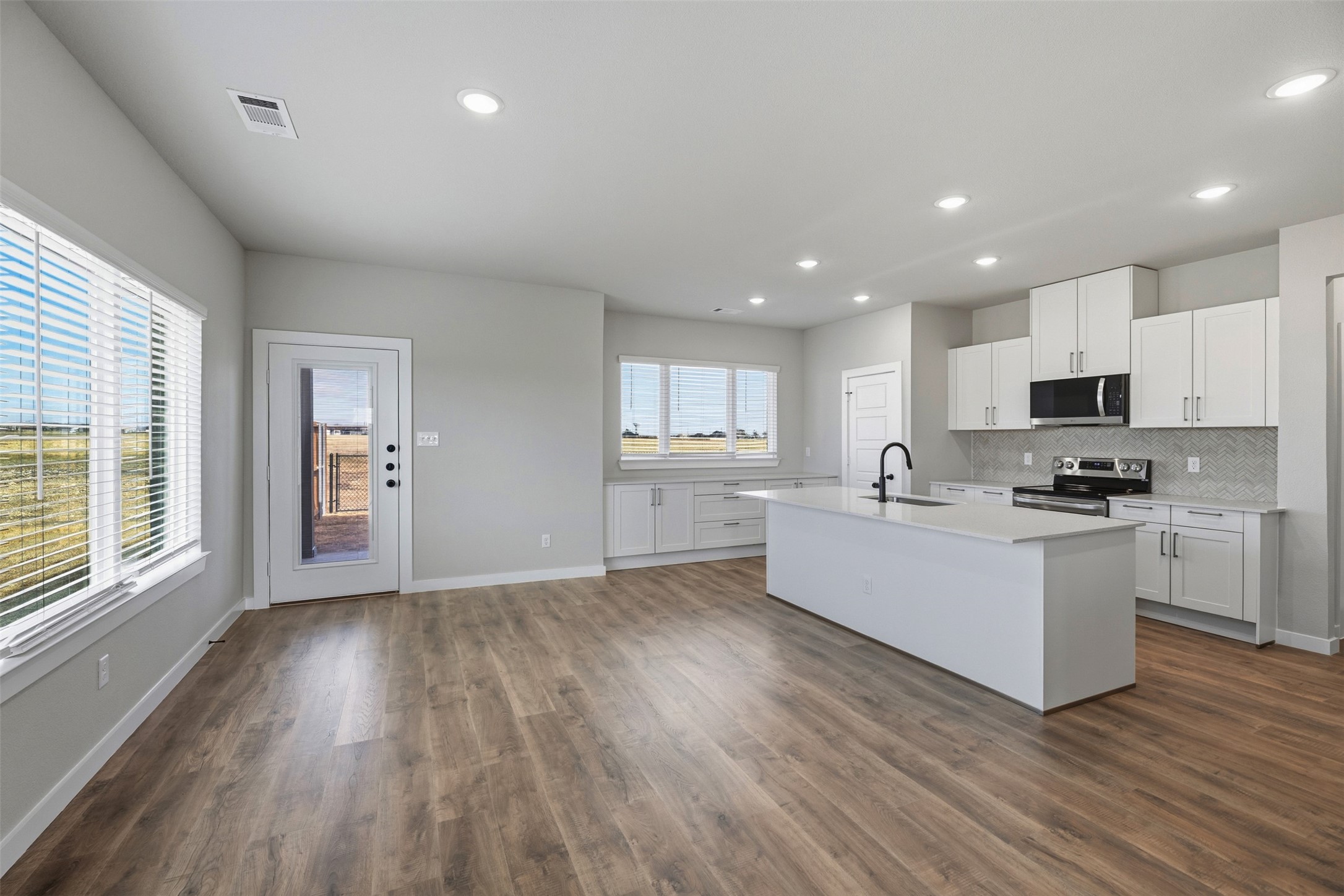 4023 Lecroy Court Midlothian TX 76065