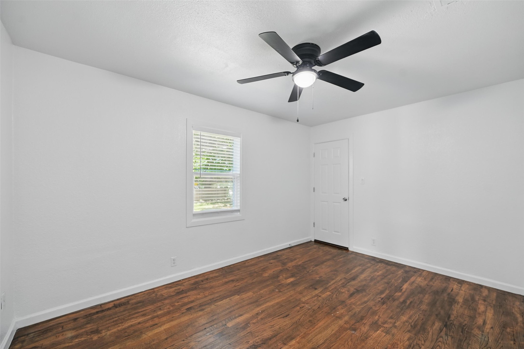 1205 Hamsted Street Fort Worth TX 76115
