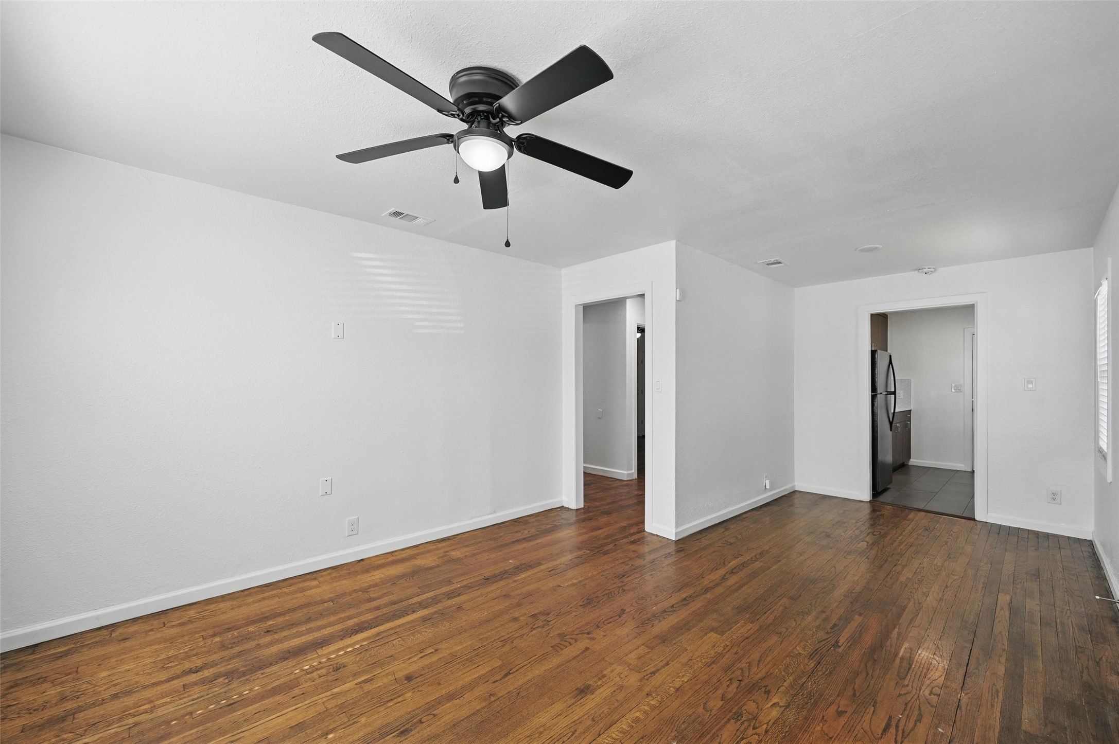 1205 Hamsted Street Fort Worth TX 76115