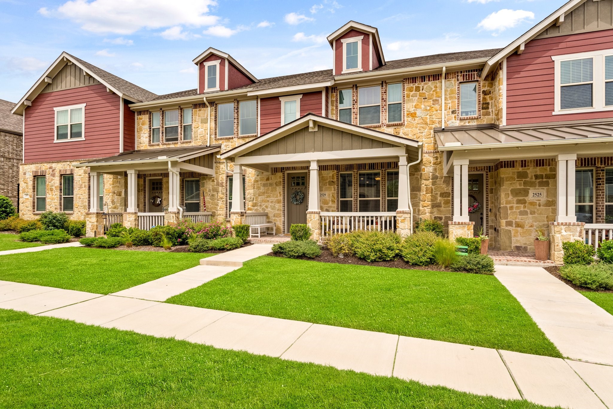 2529 Barnwood Lane Garland TX 75042