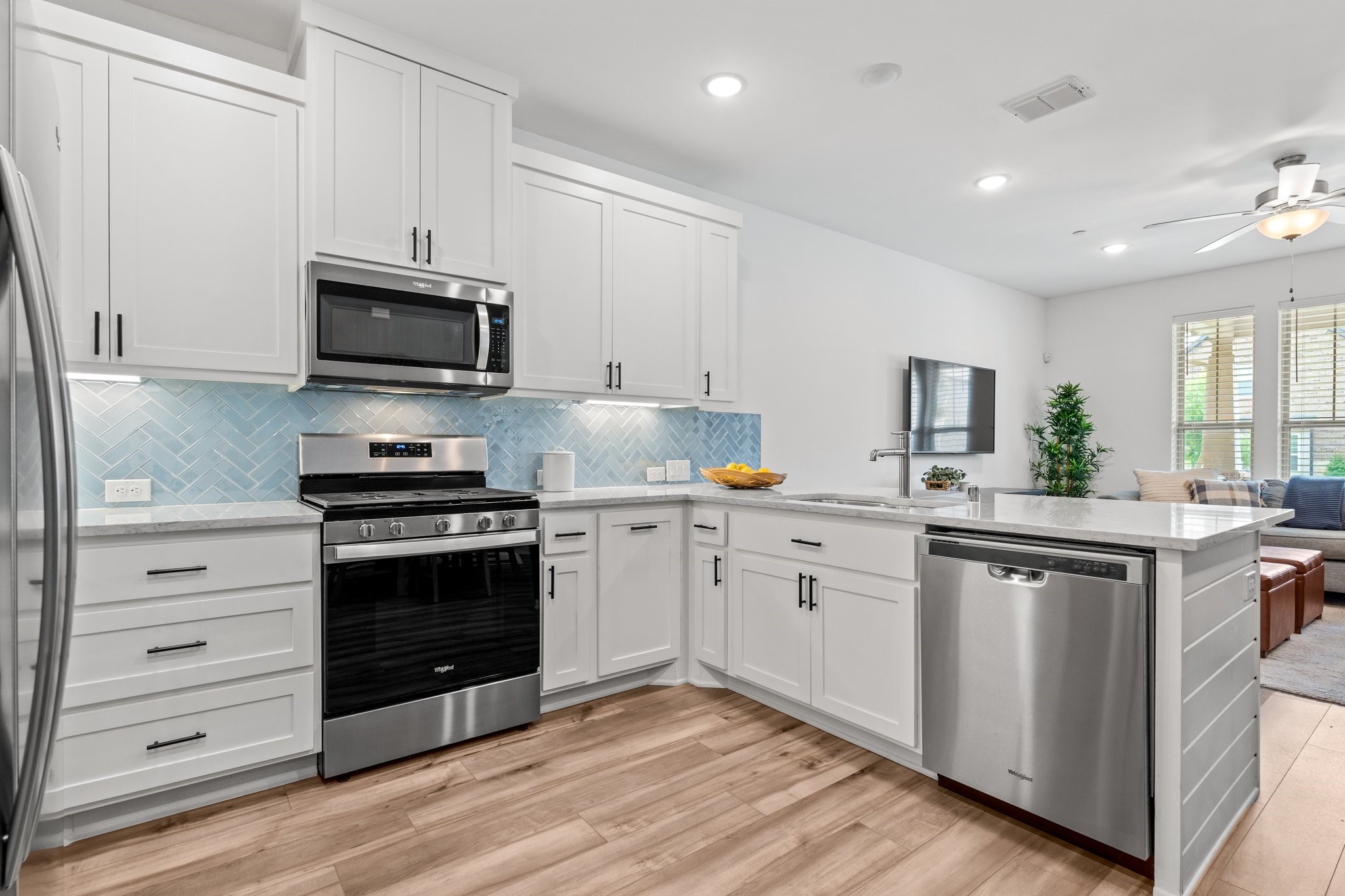 2529 Barnwood Lane Garland TX 75042