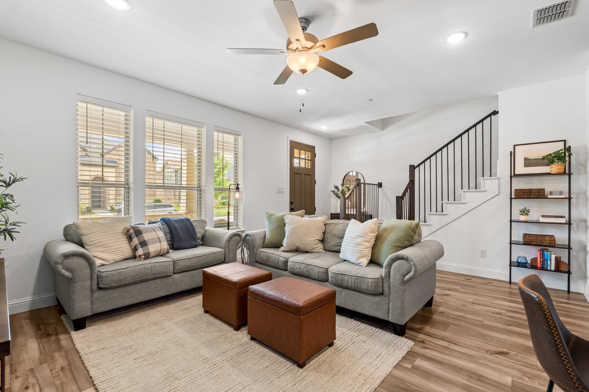 2529 Barnwood Lane Garland TX 75042