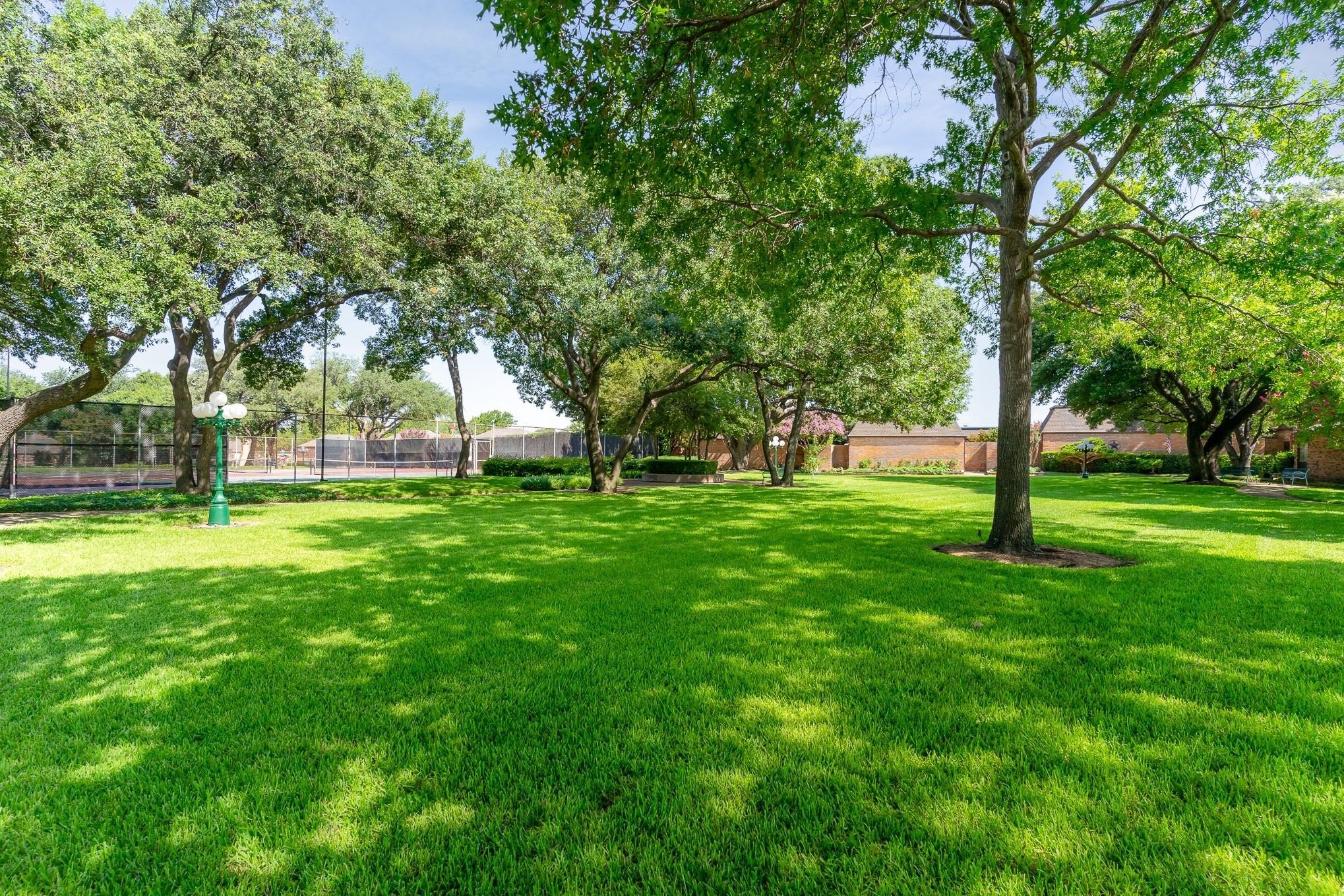 3005 Stonehenge Lane Carrollton TX 75006