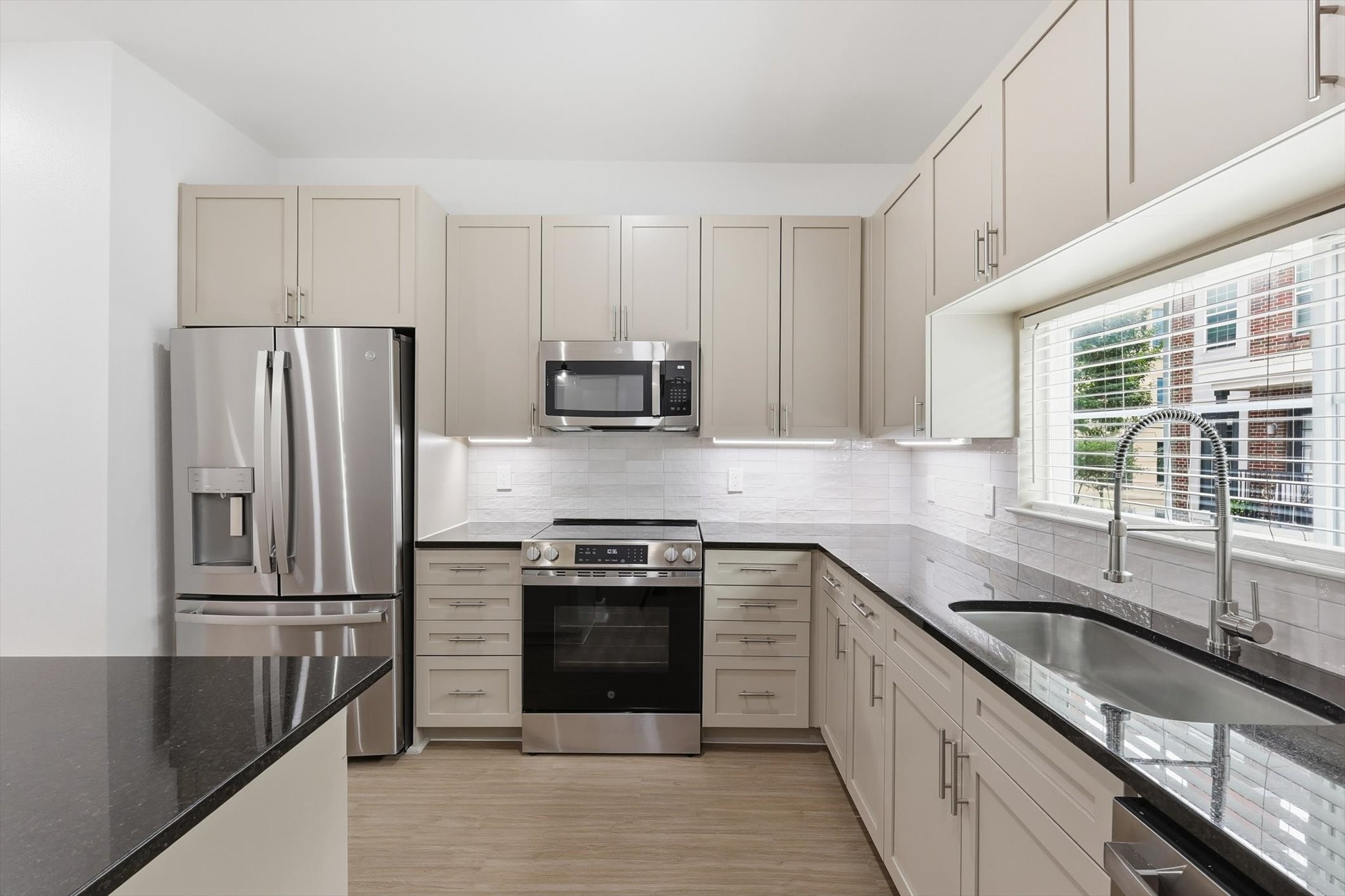 4110 Fairmount Street Dallas TX 75219