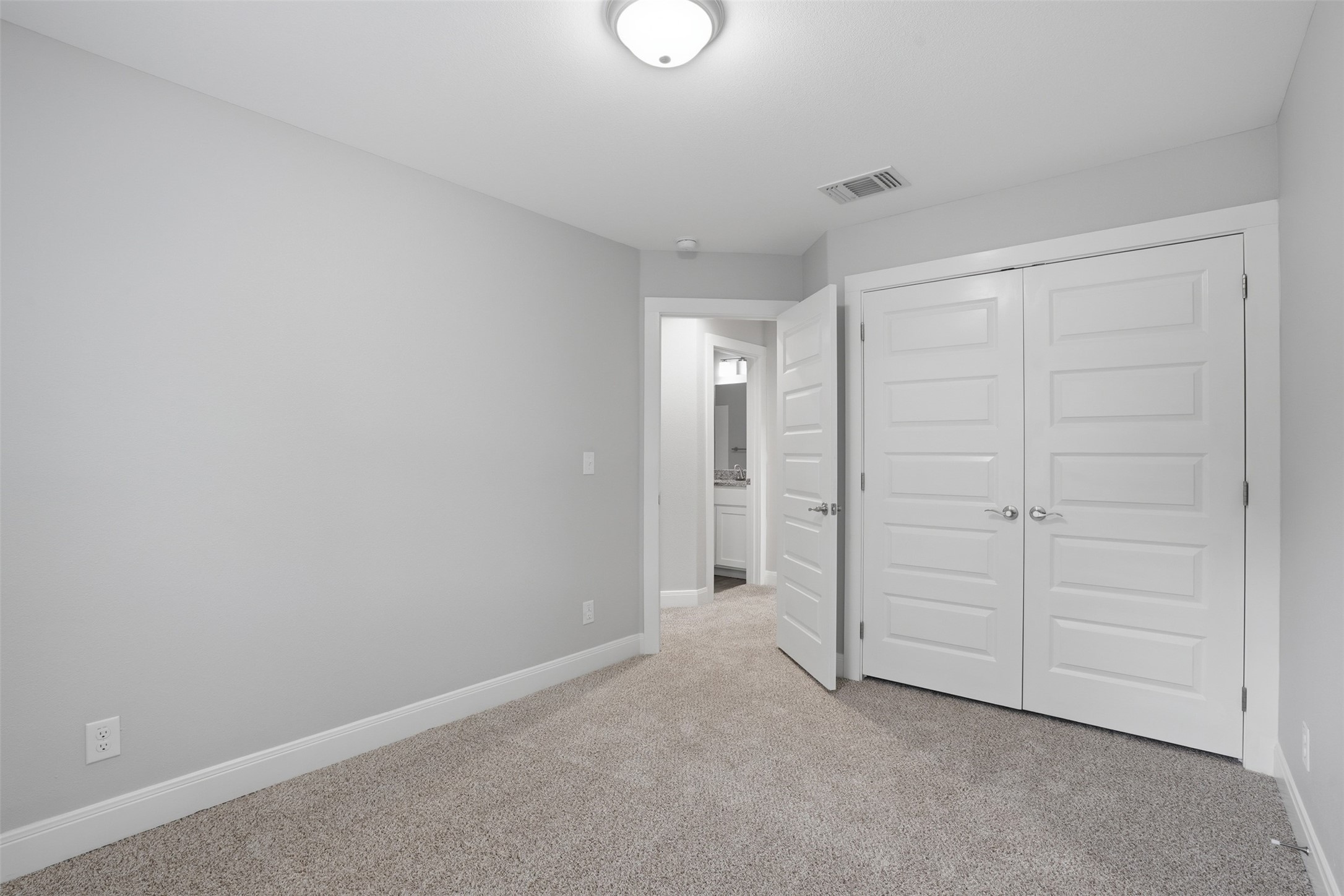 1022 W Shepherd Street Denison TX 75020