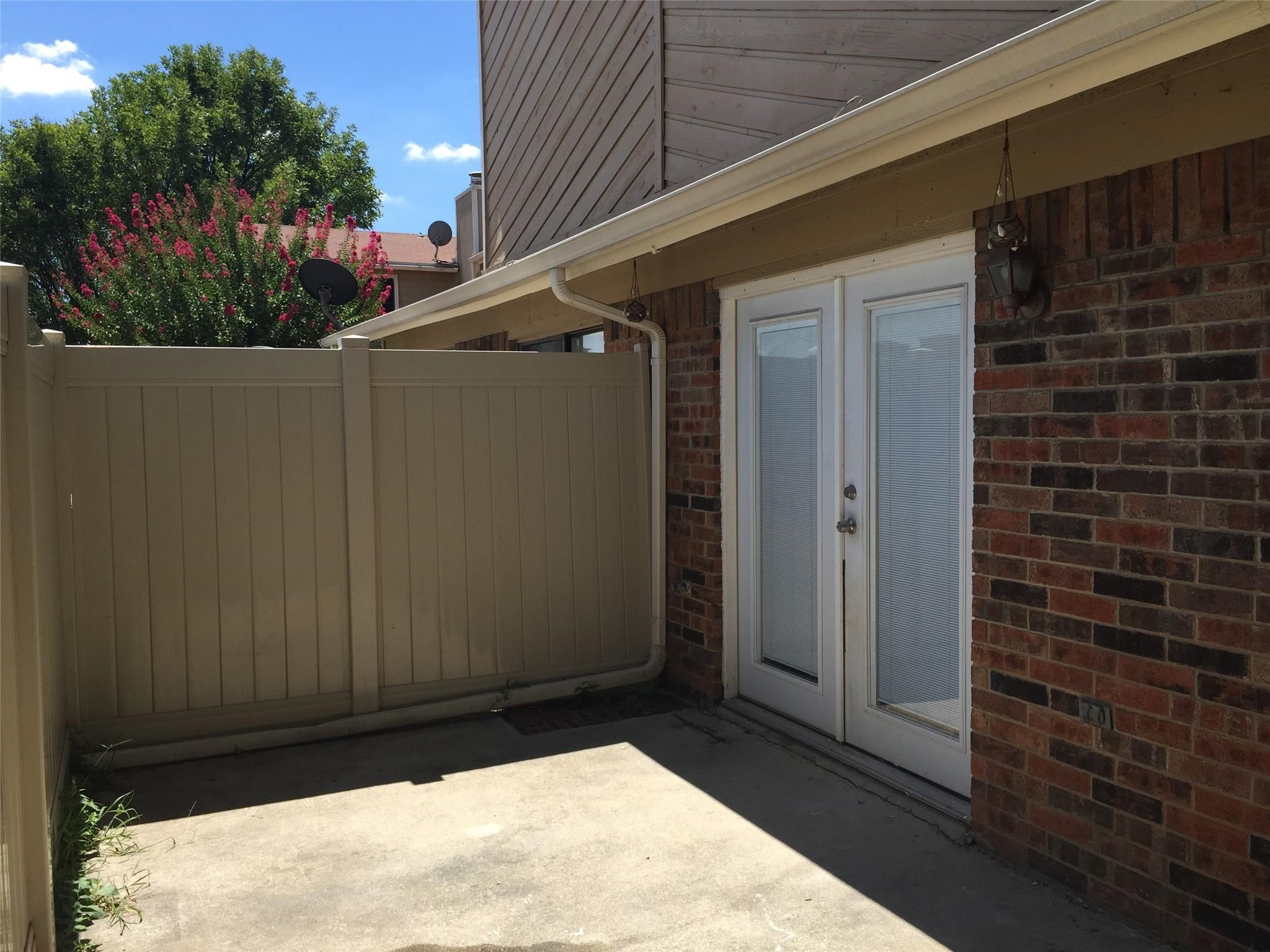 2240 Tarpley Road Carrollton TX 75006