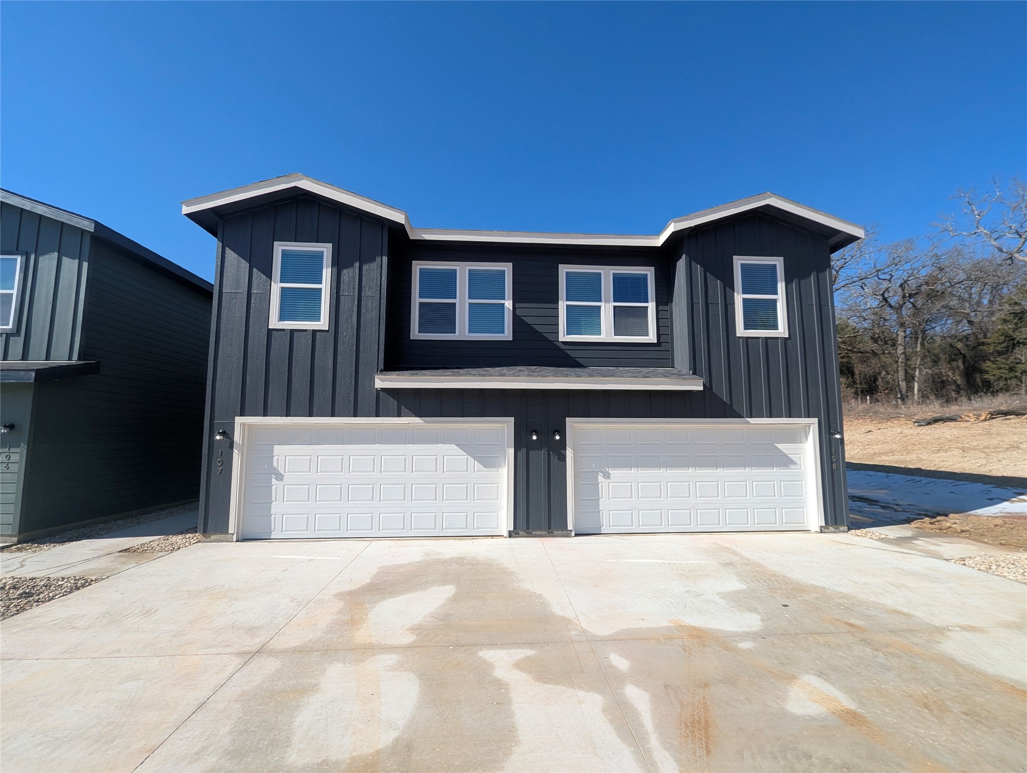 3501 E Renfro Street Burleson TX 76028