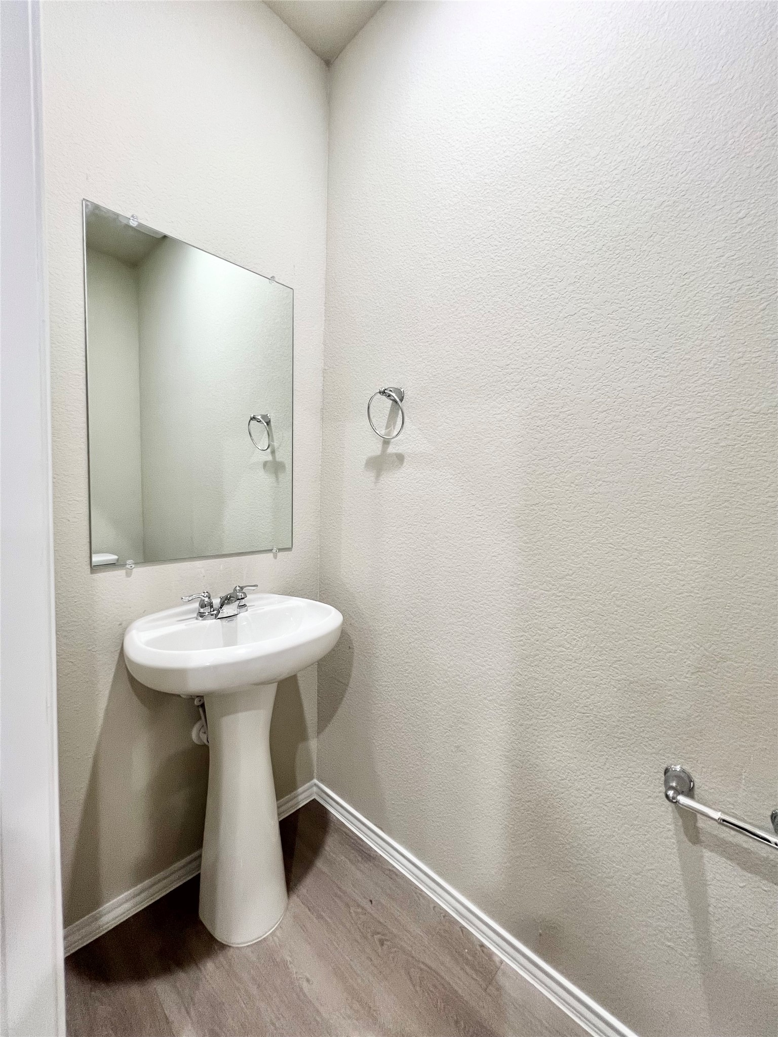 3501 E Renfro Street Burleson TX 76028