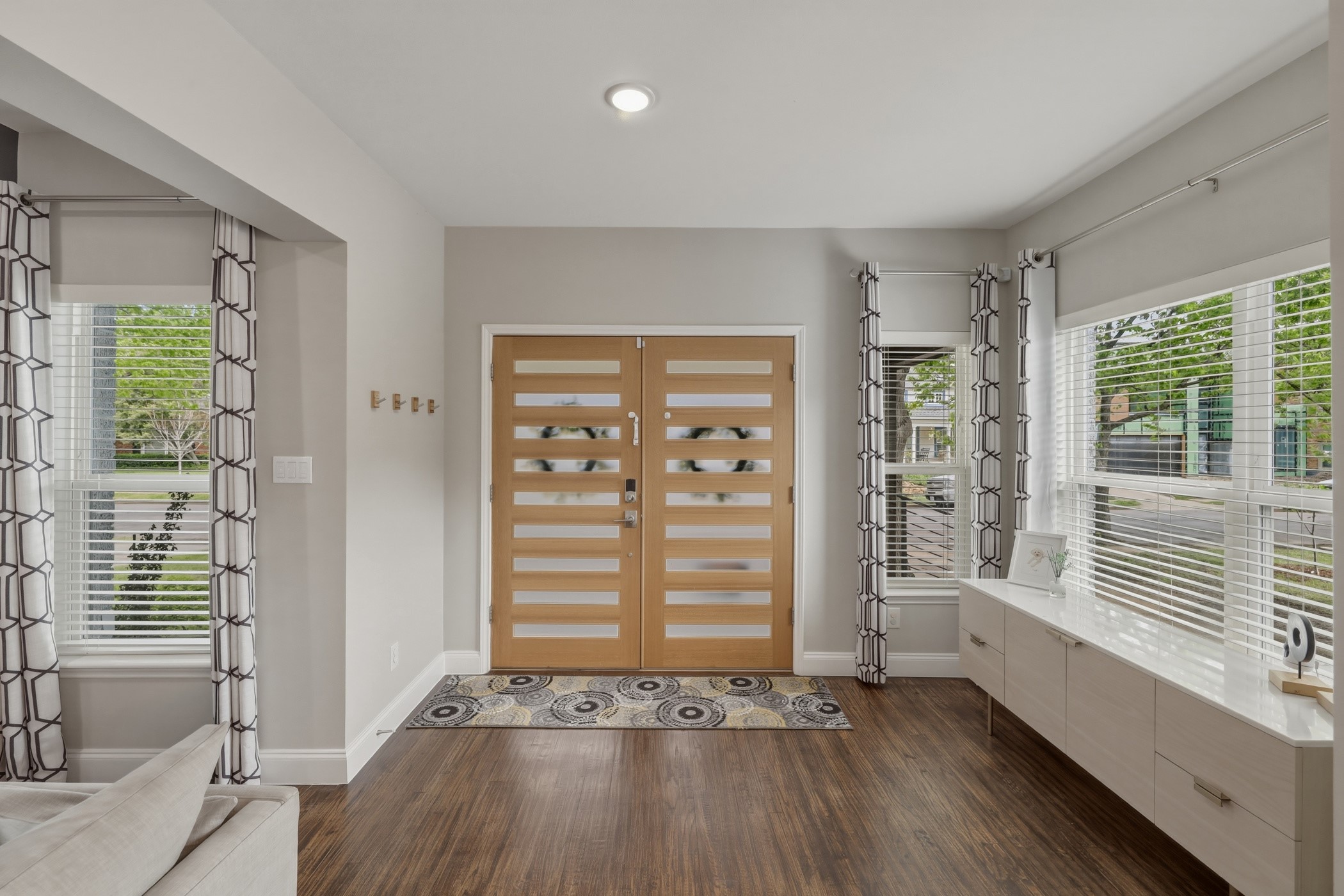 5914 Goodwin Avenue Dallas TX 75206